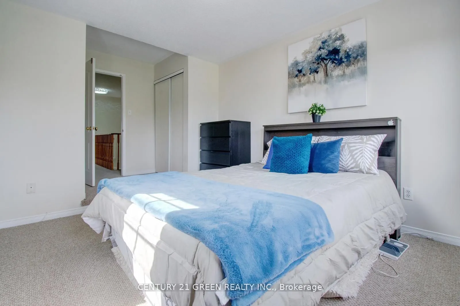 26 Oatfield Road