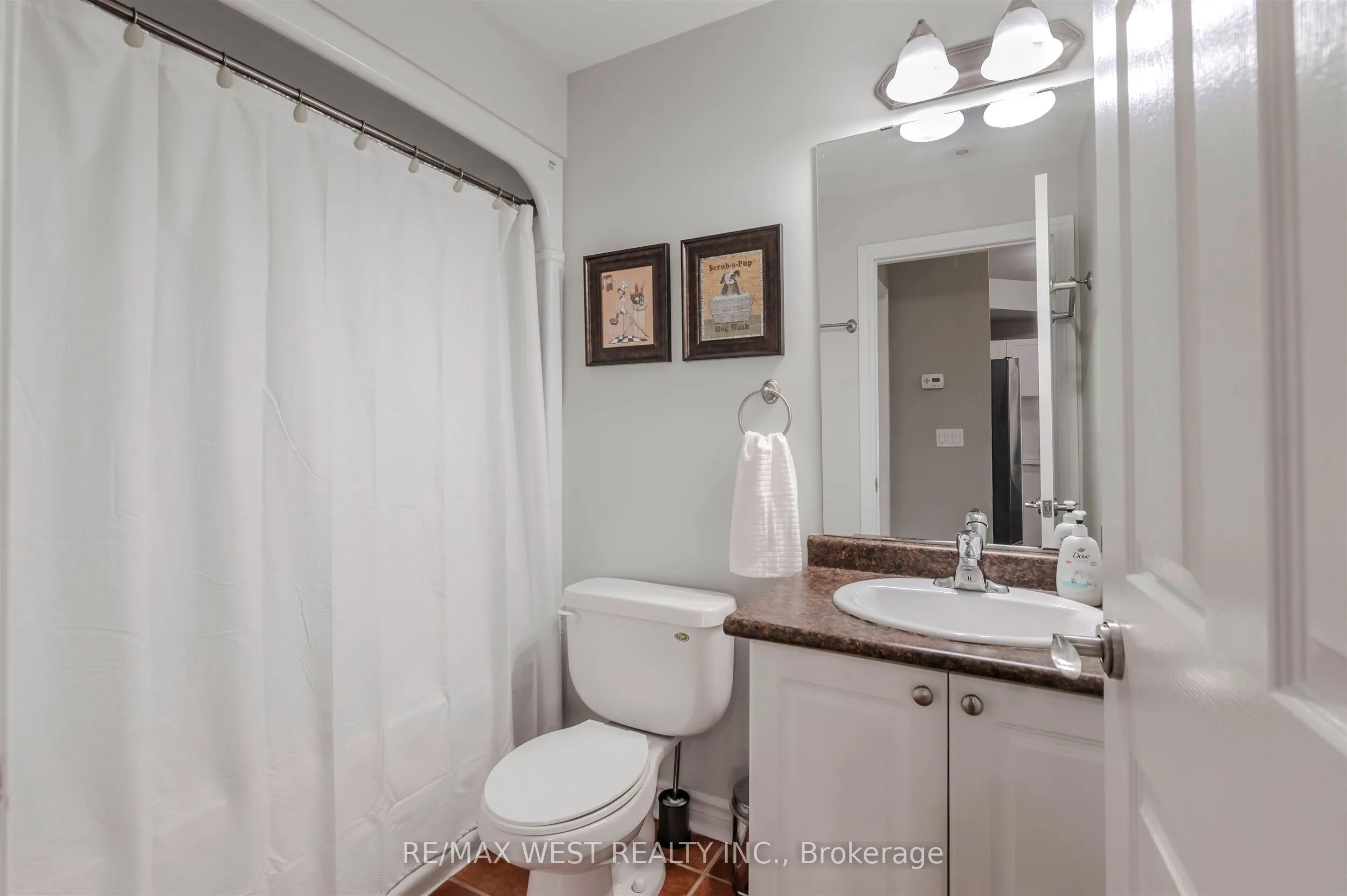 9 Pine Street, #28