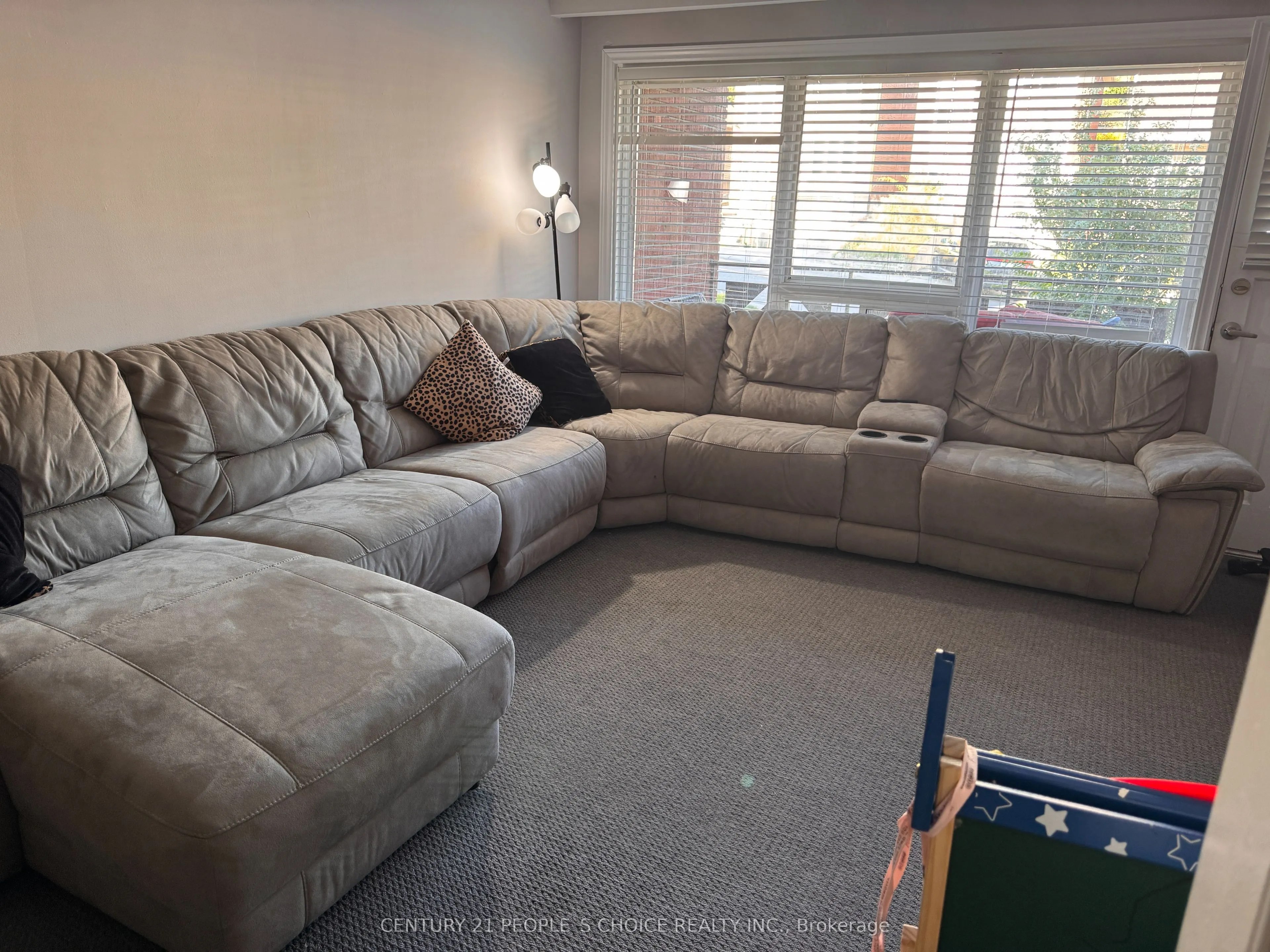 538 Caledonia Road