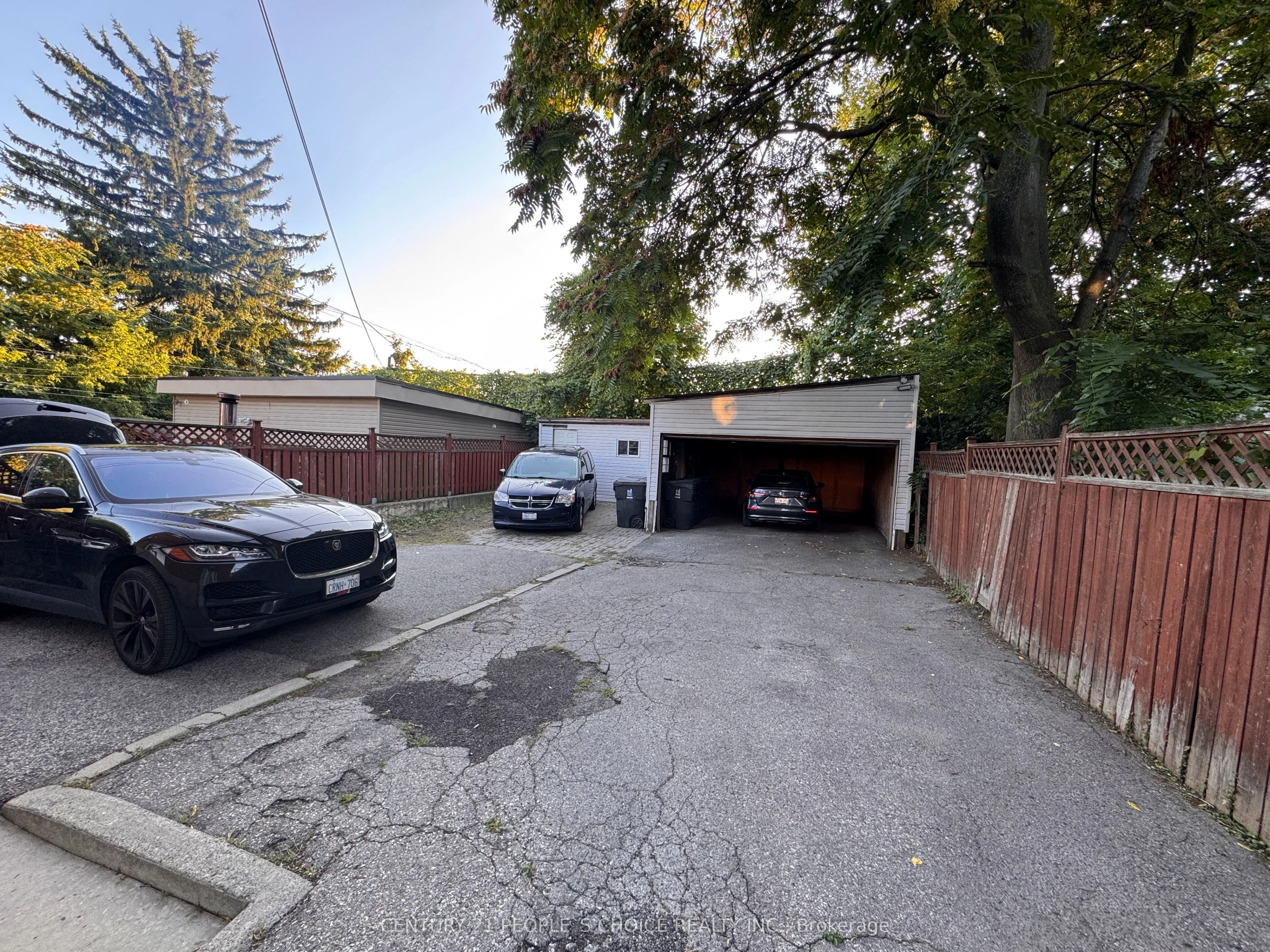 538 Caledonia Road