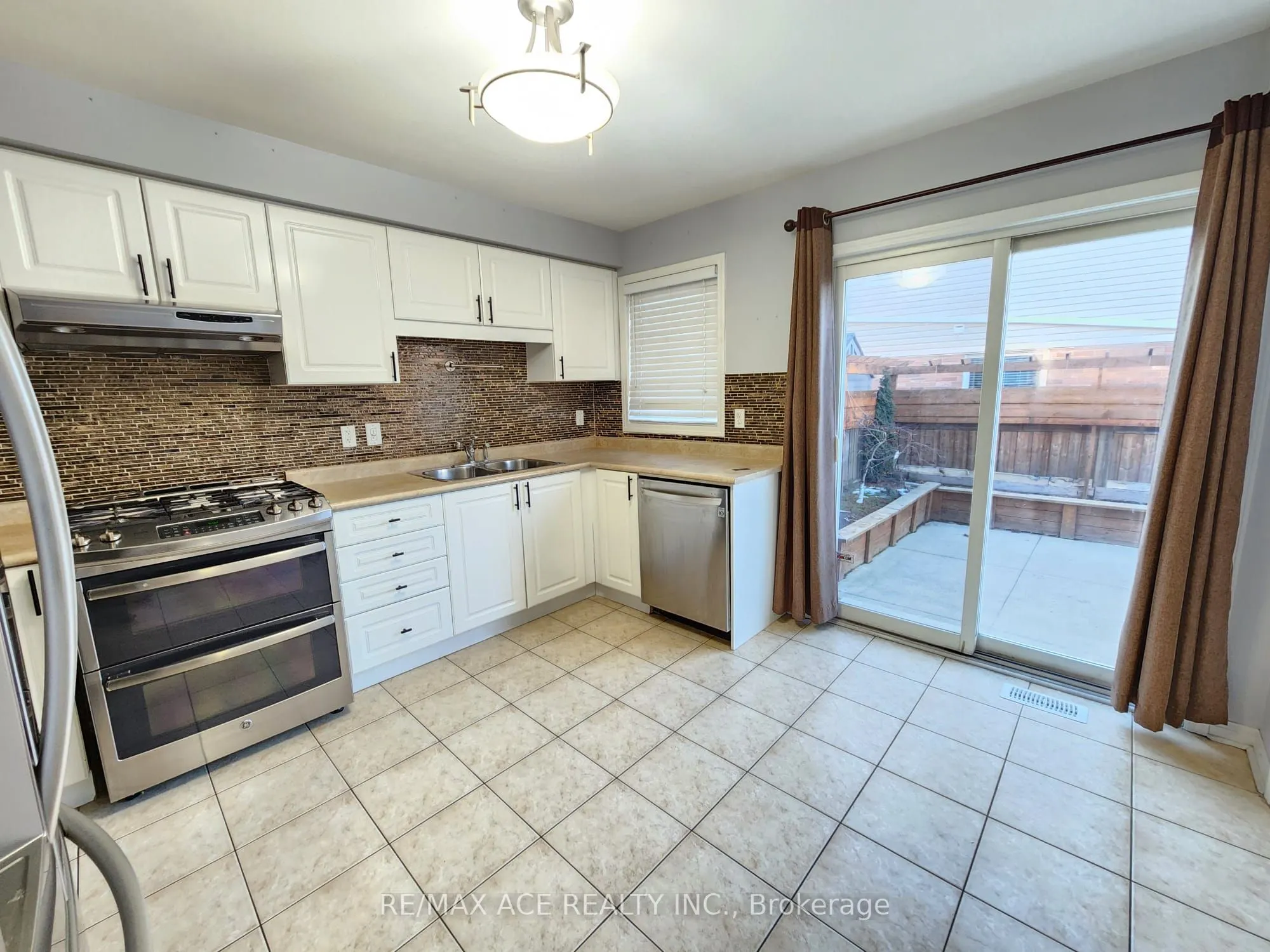 32 Keats Terrace