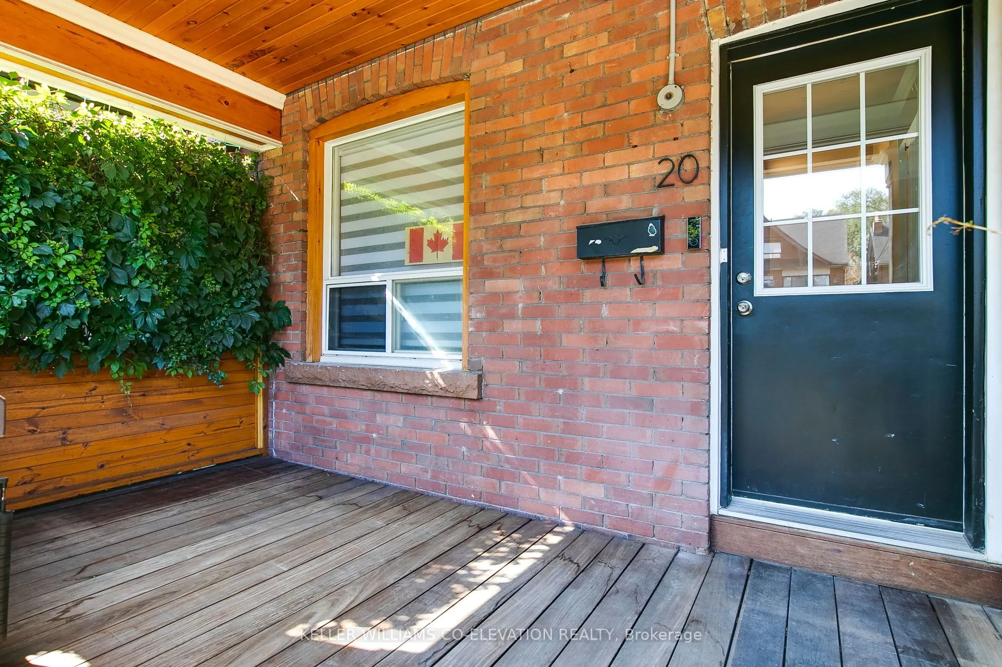 20 Kenneth Avenue, #Upper