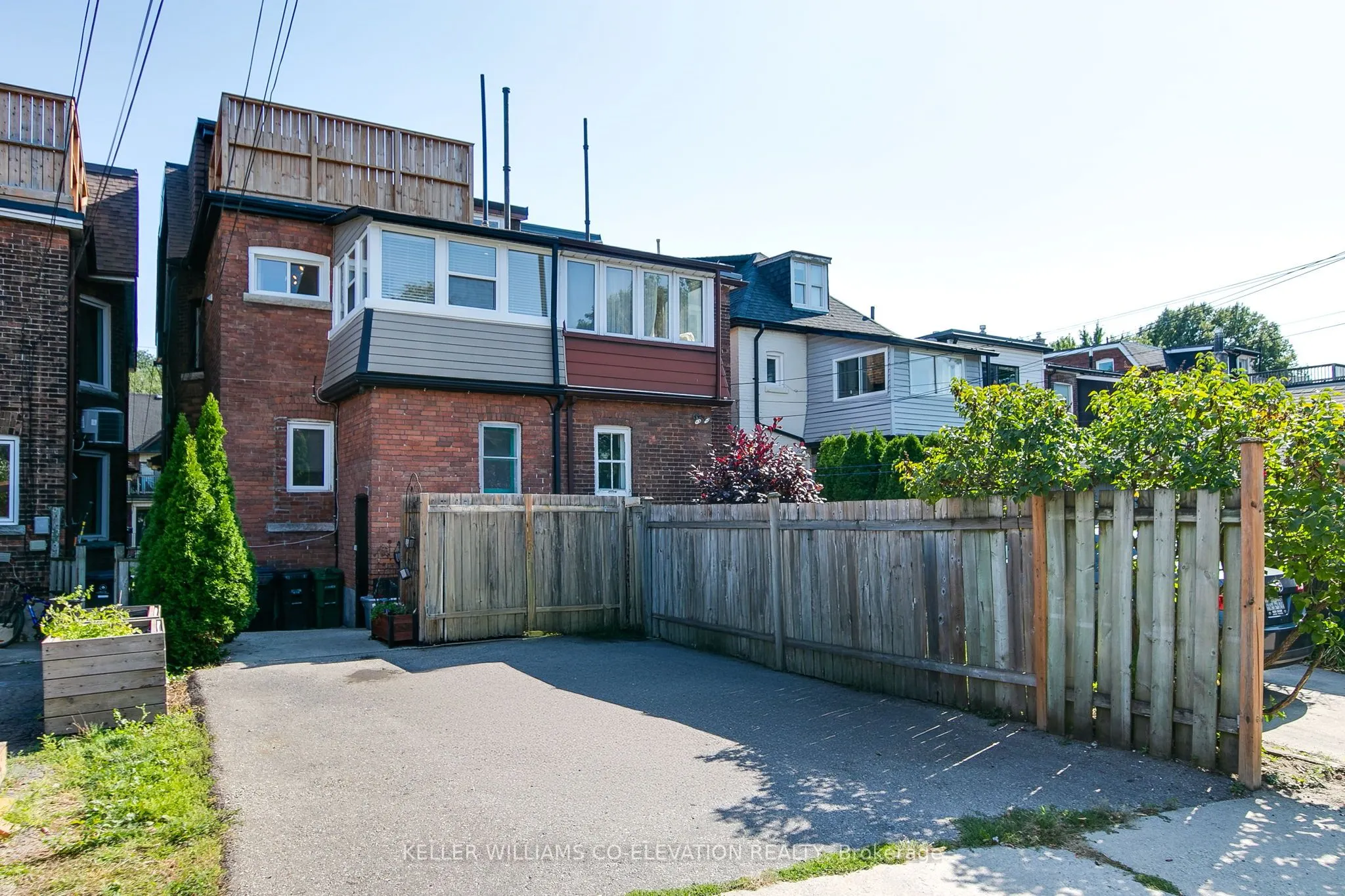 20 Kenneth Avenue, #Upper