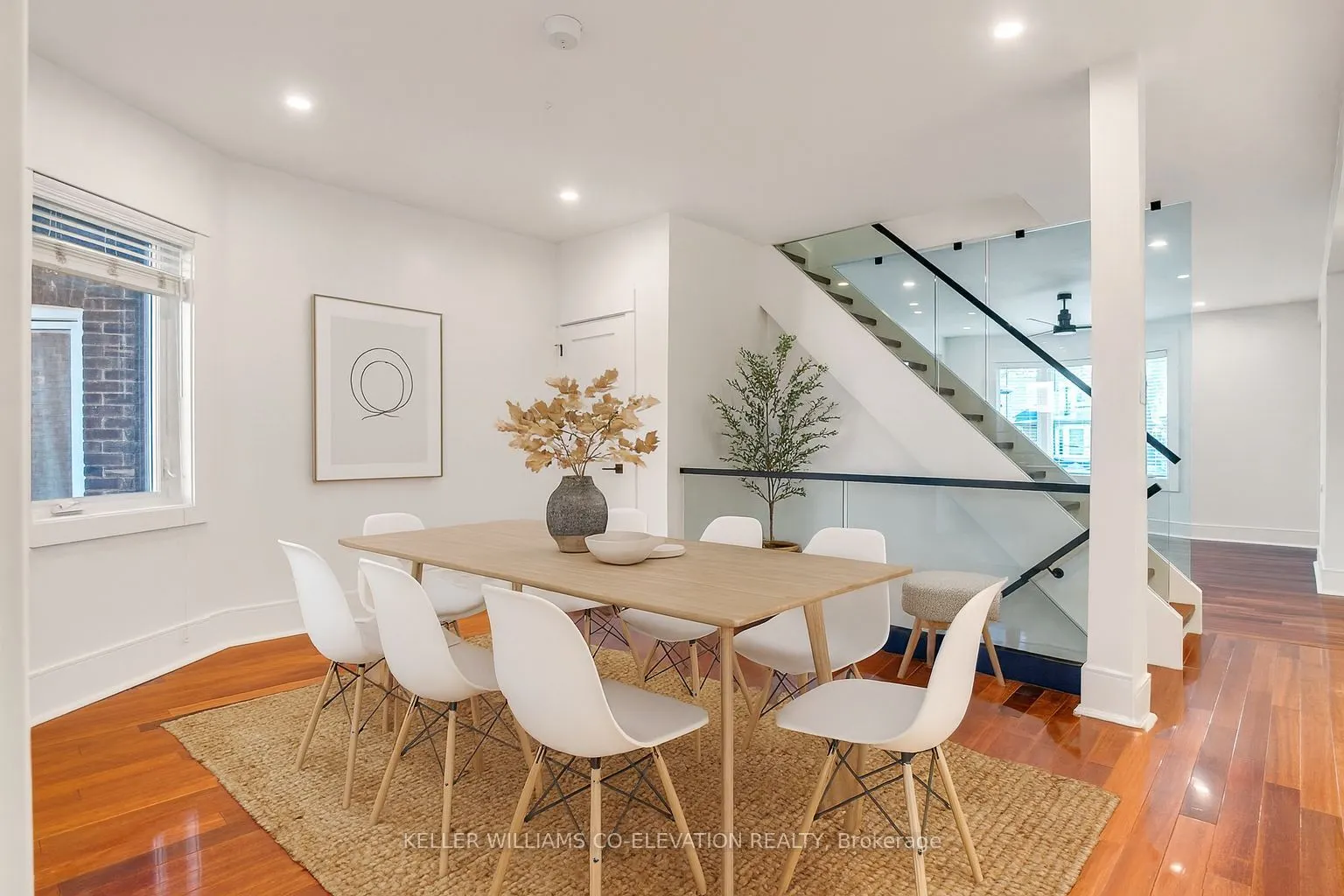 20 Kenneth Avenue, #Upper