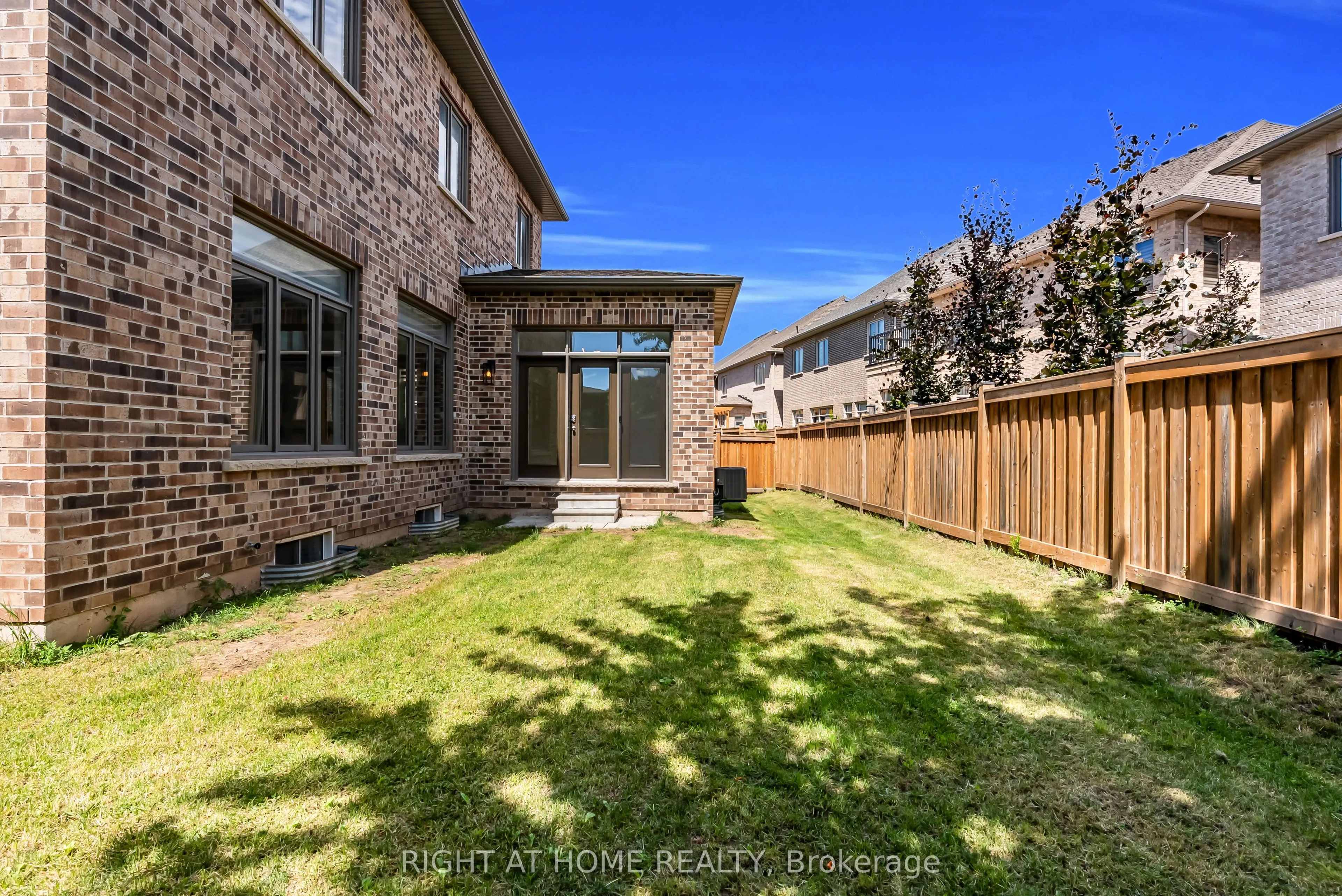 3175 Daniel Way