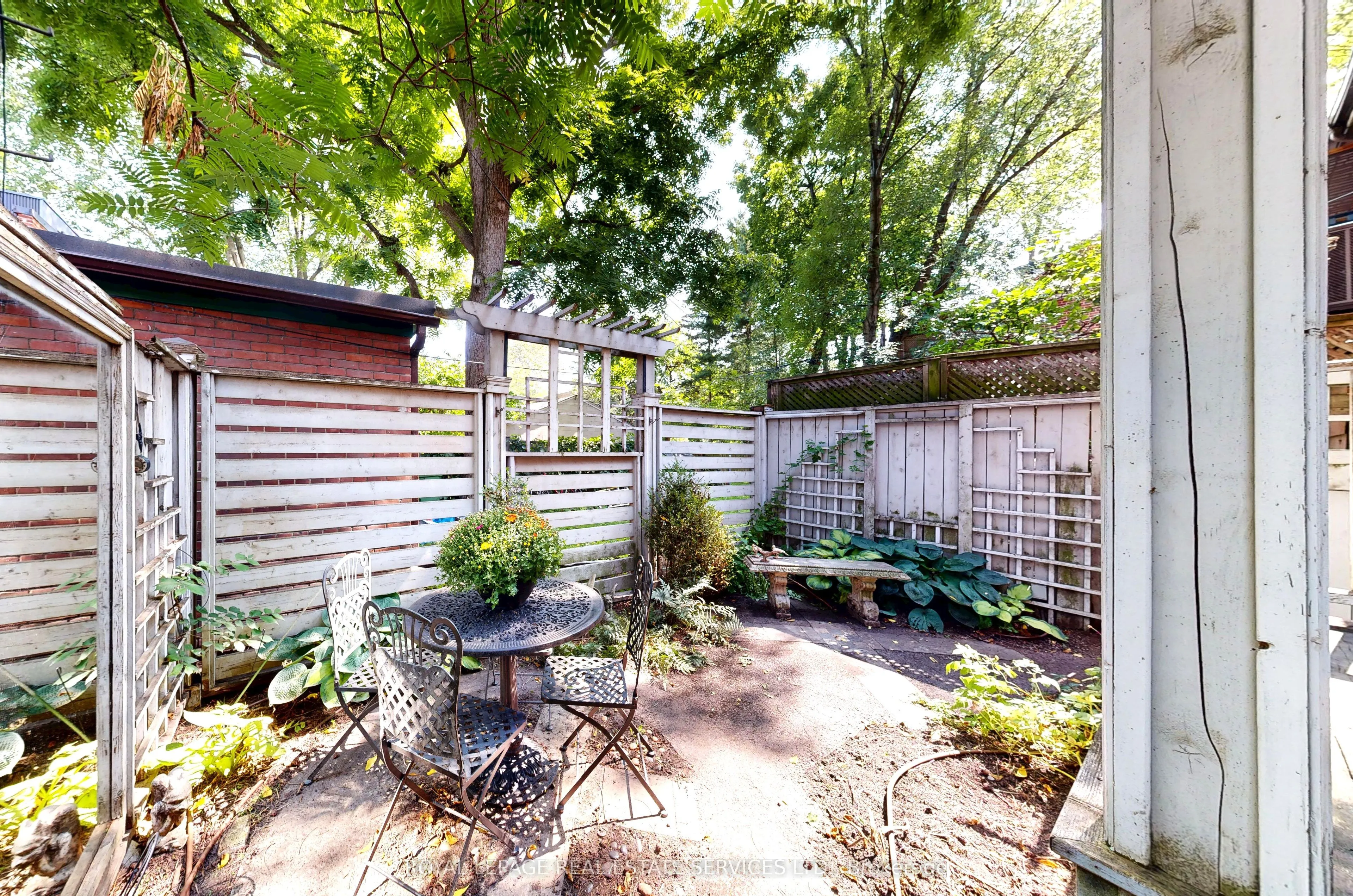 169 Cowan Avenue