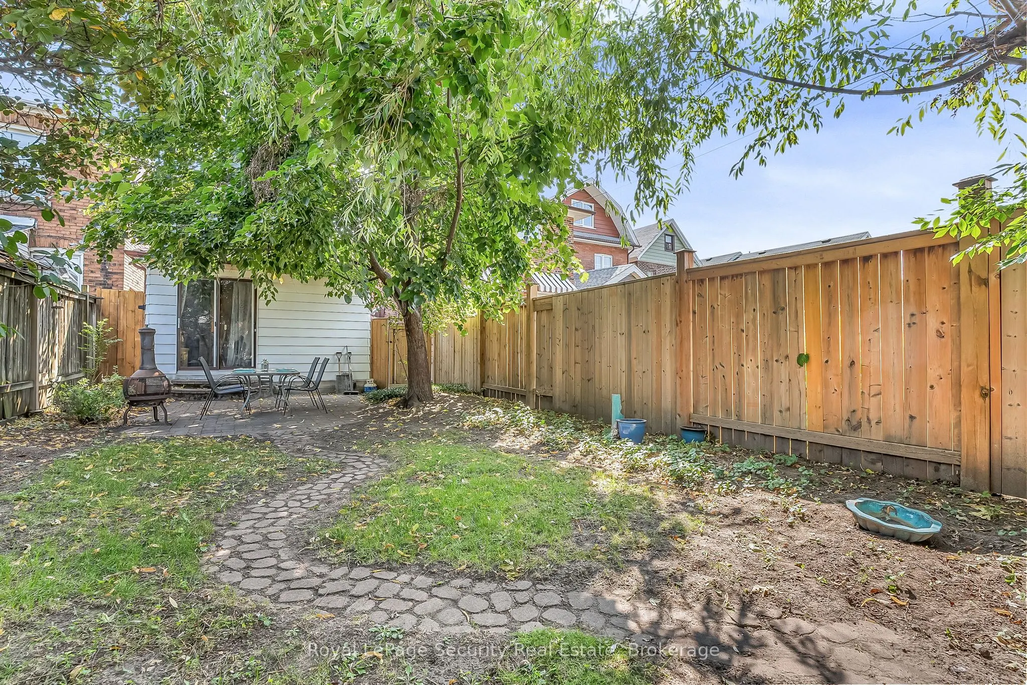 14 Morland Road