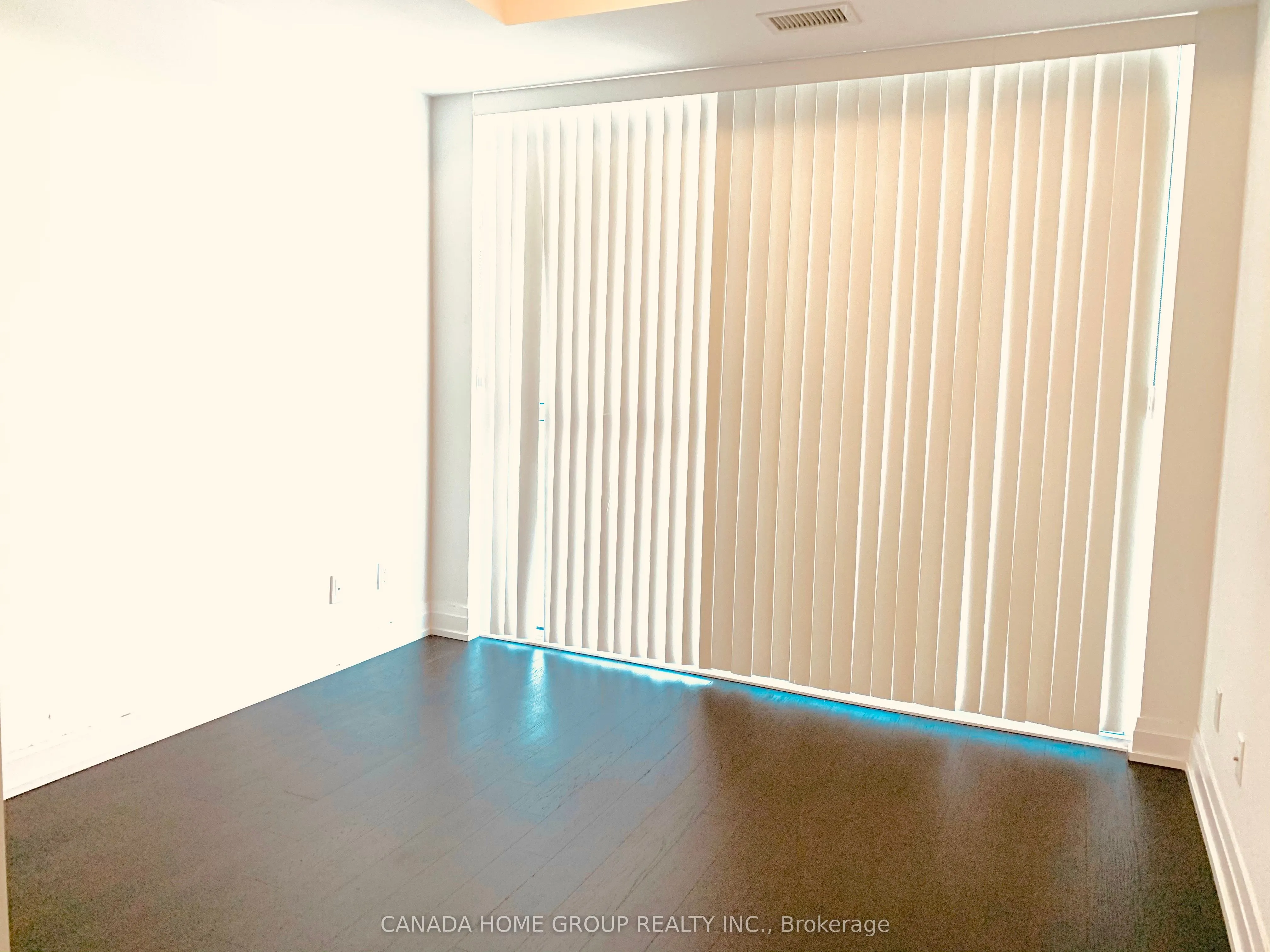 65 Speers Road, #1410