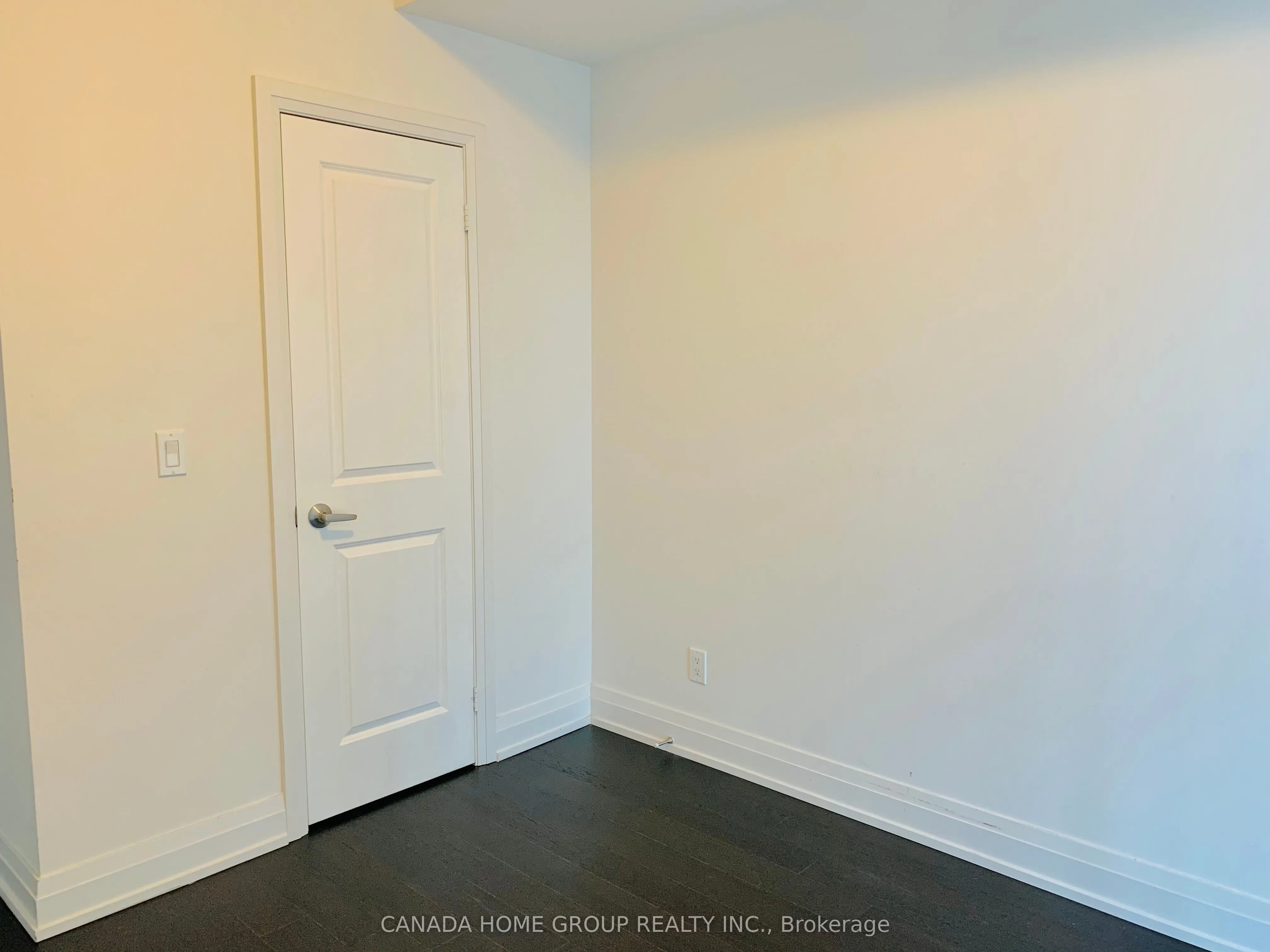 65 Speers Road, #1410