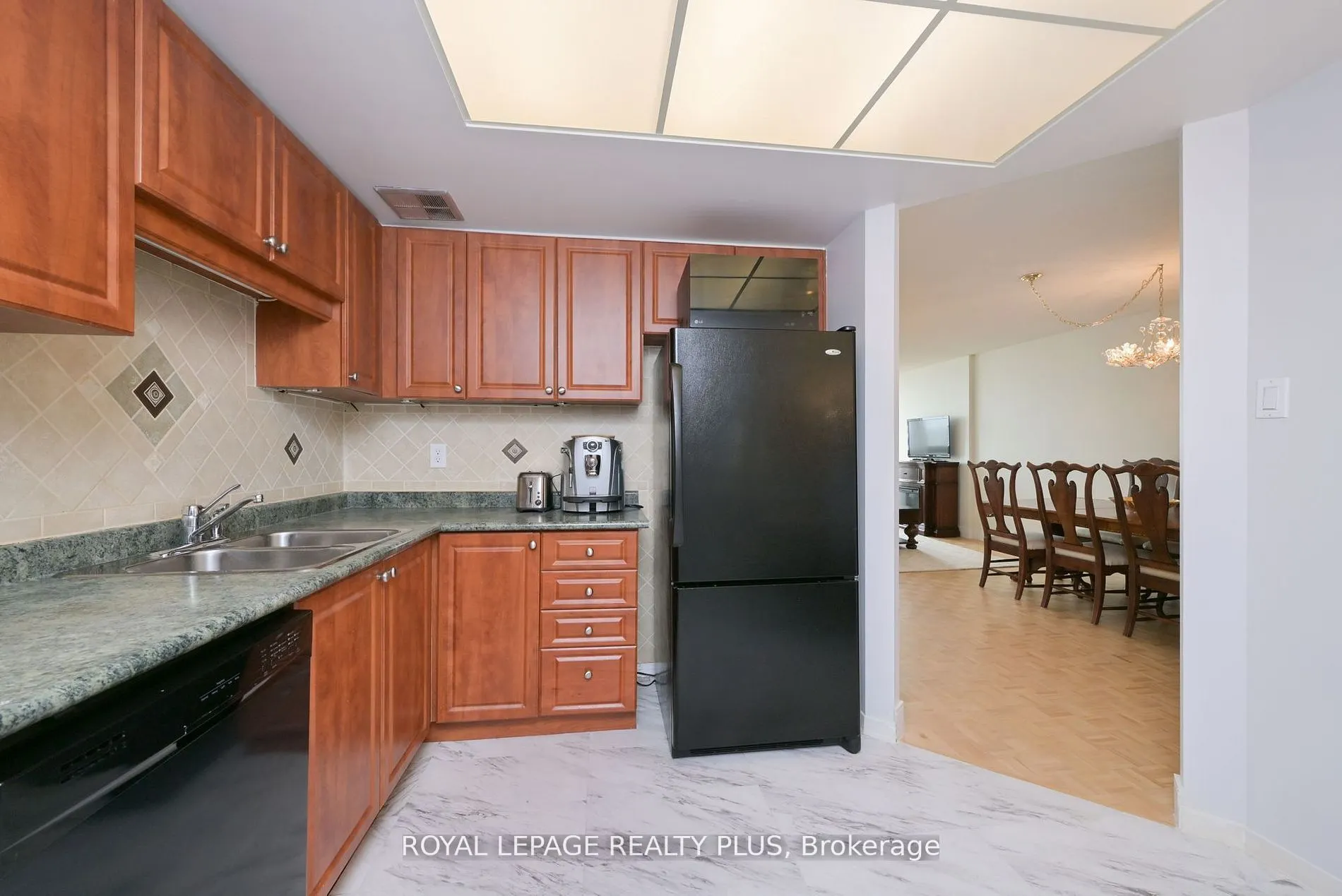 8 Lisa Street, #2306