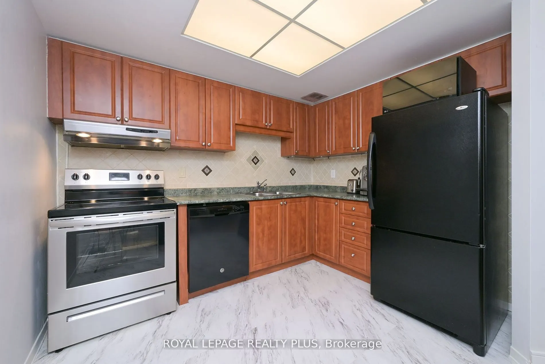 8 Lisa Street, #2306