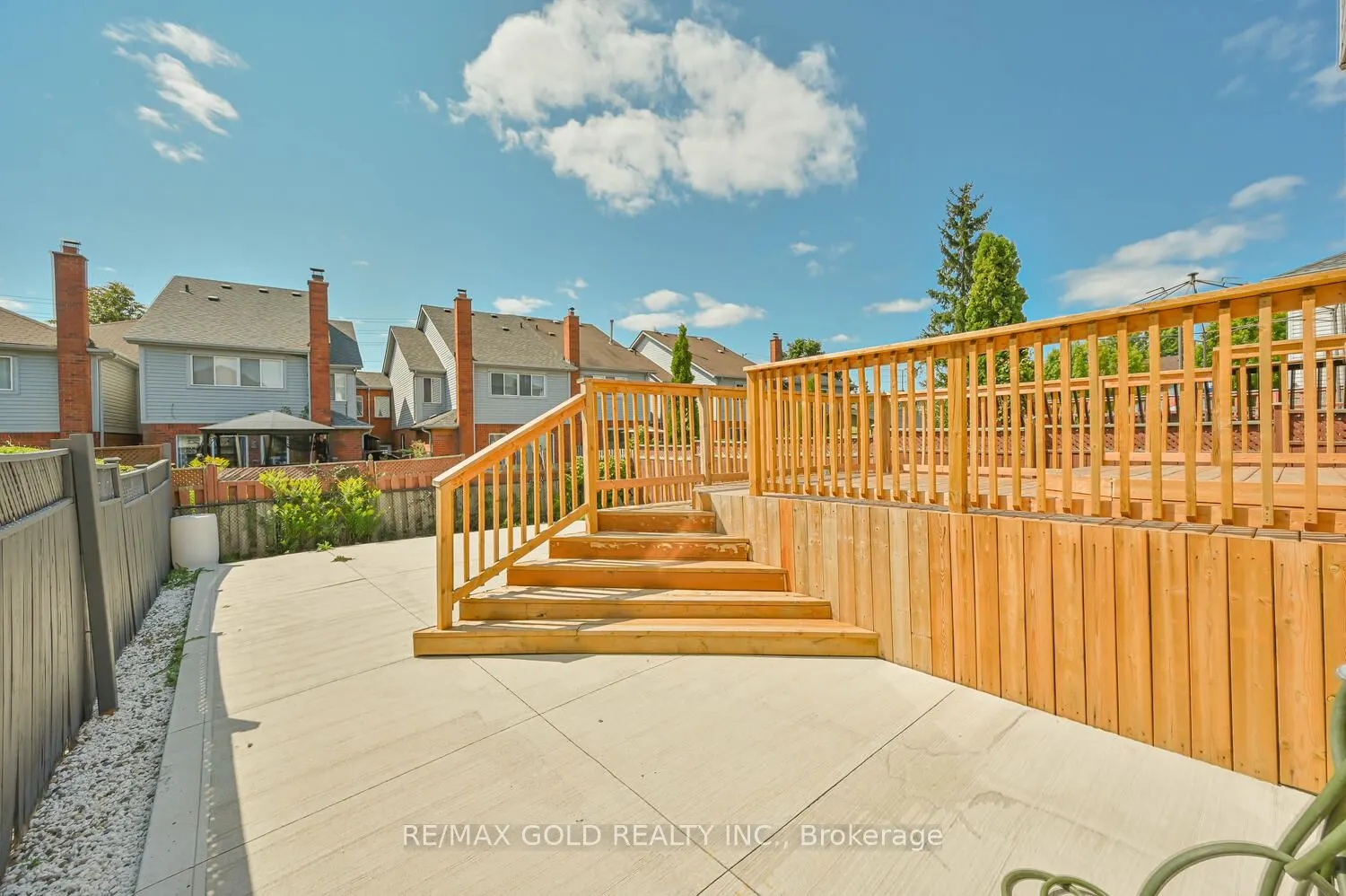 101 Beaconsfield Avenue