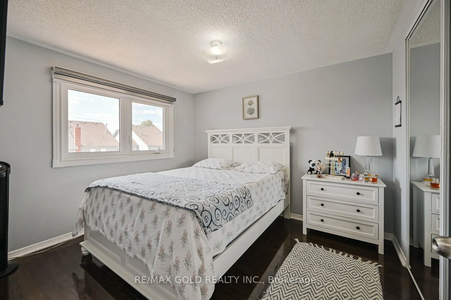 101 Beaconsfield Avenue