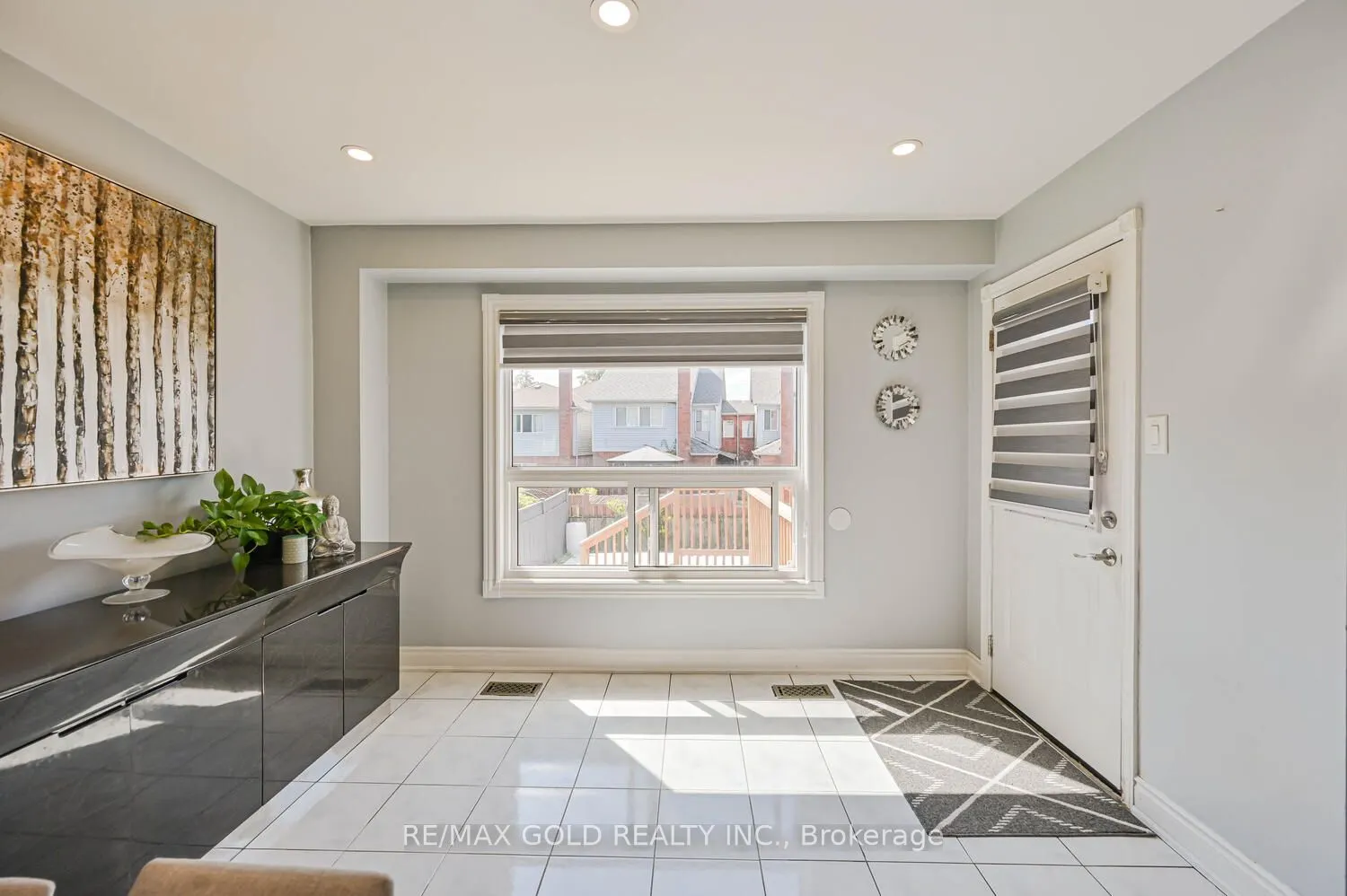 101 Beaconsfield Avenue