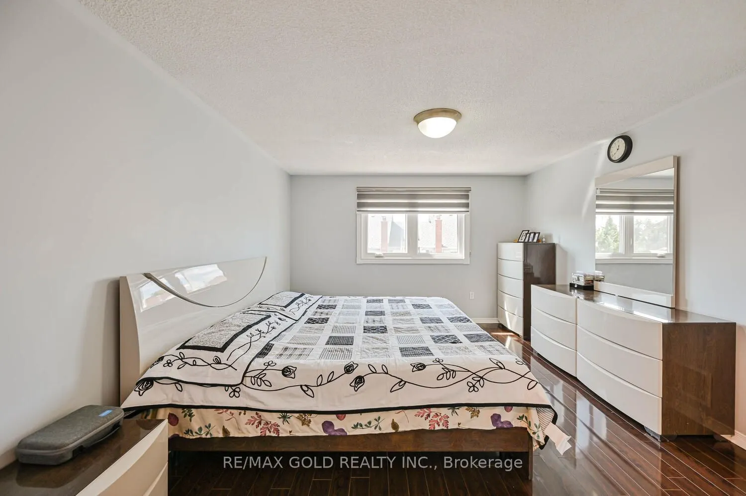 101 Beaconsfield Avenue