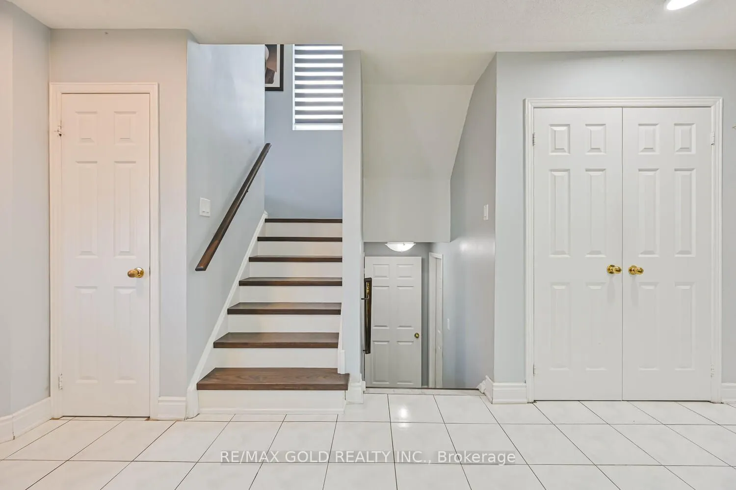 101 Beaconsfield Avenue