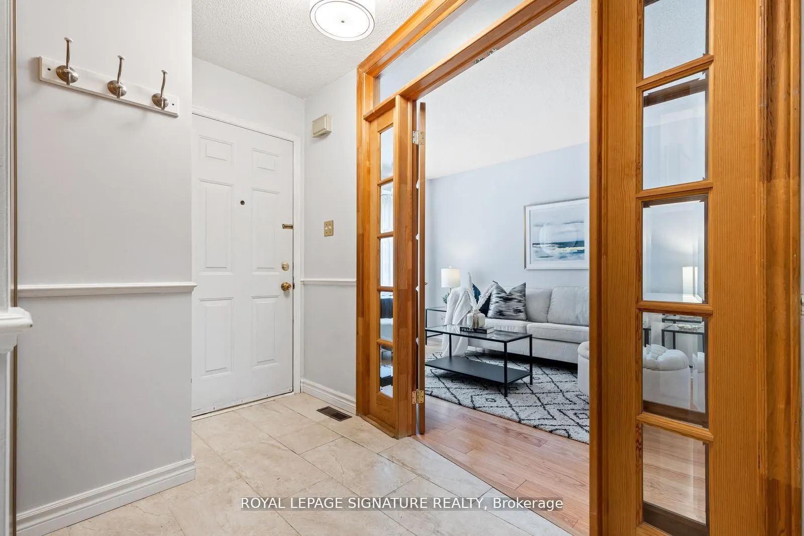 6441 Colebrook Crescent
