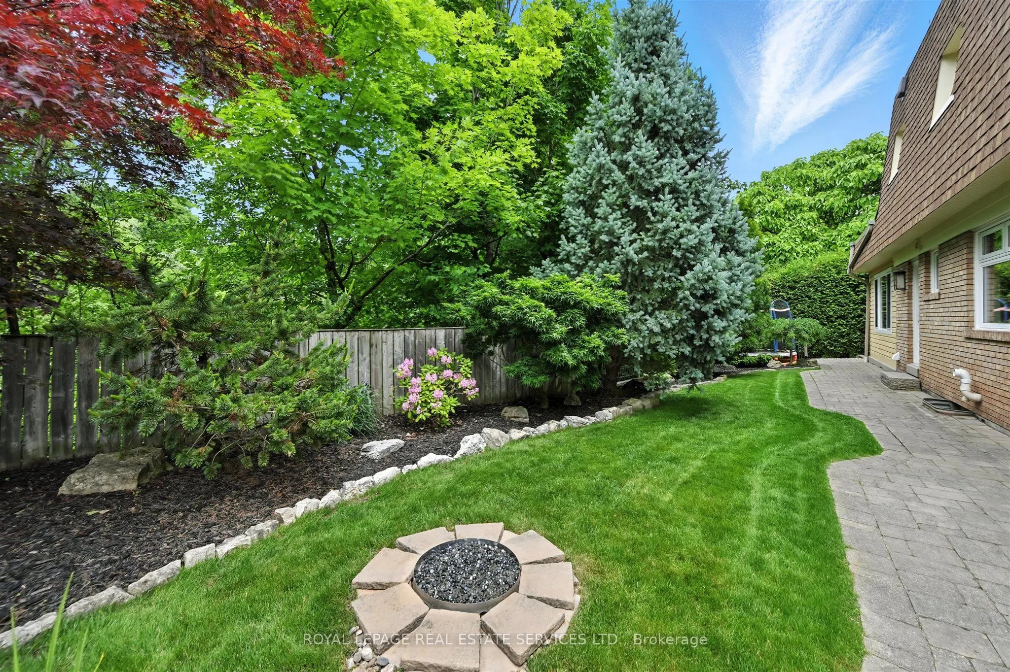 4240 Dunvegan Road