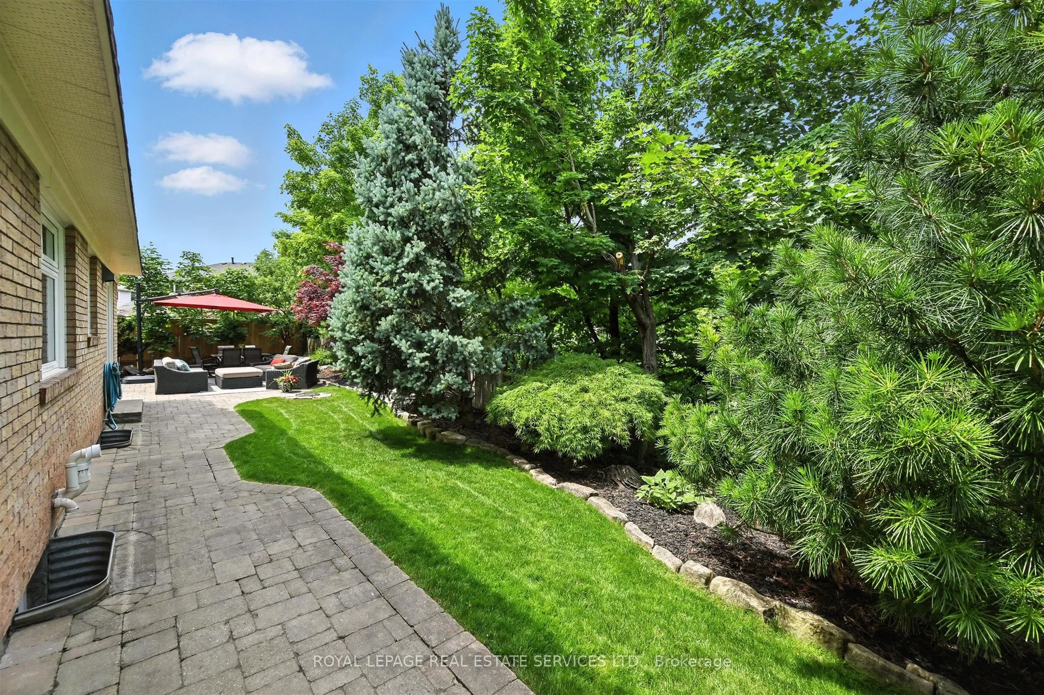 4240 Dunvegan Road