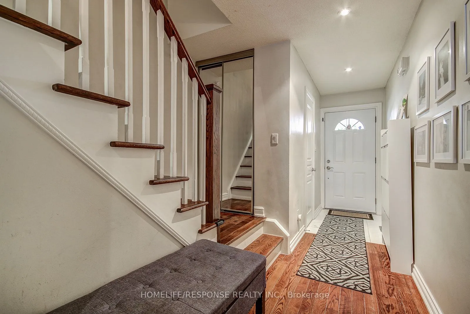 2120 Rathburn Road E, #134