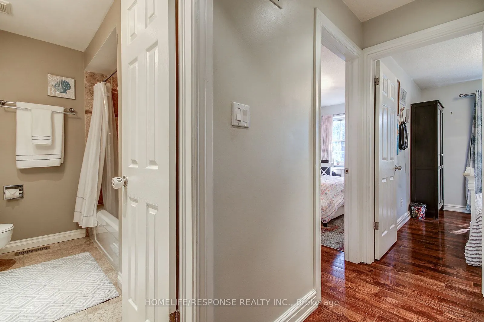 2120 Rathburn Road E, #134