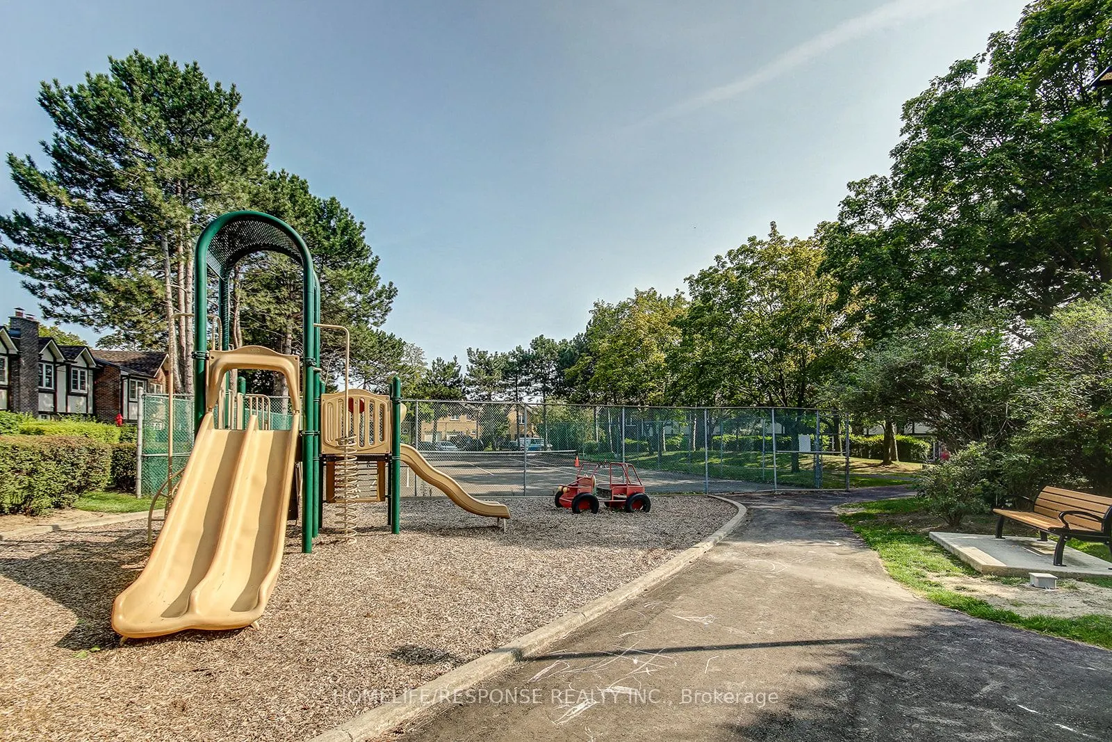 2120 Rathburn Road E, #134