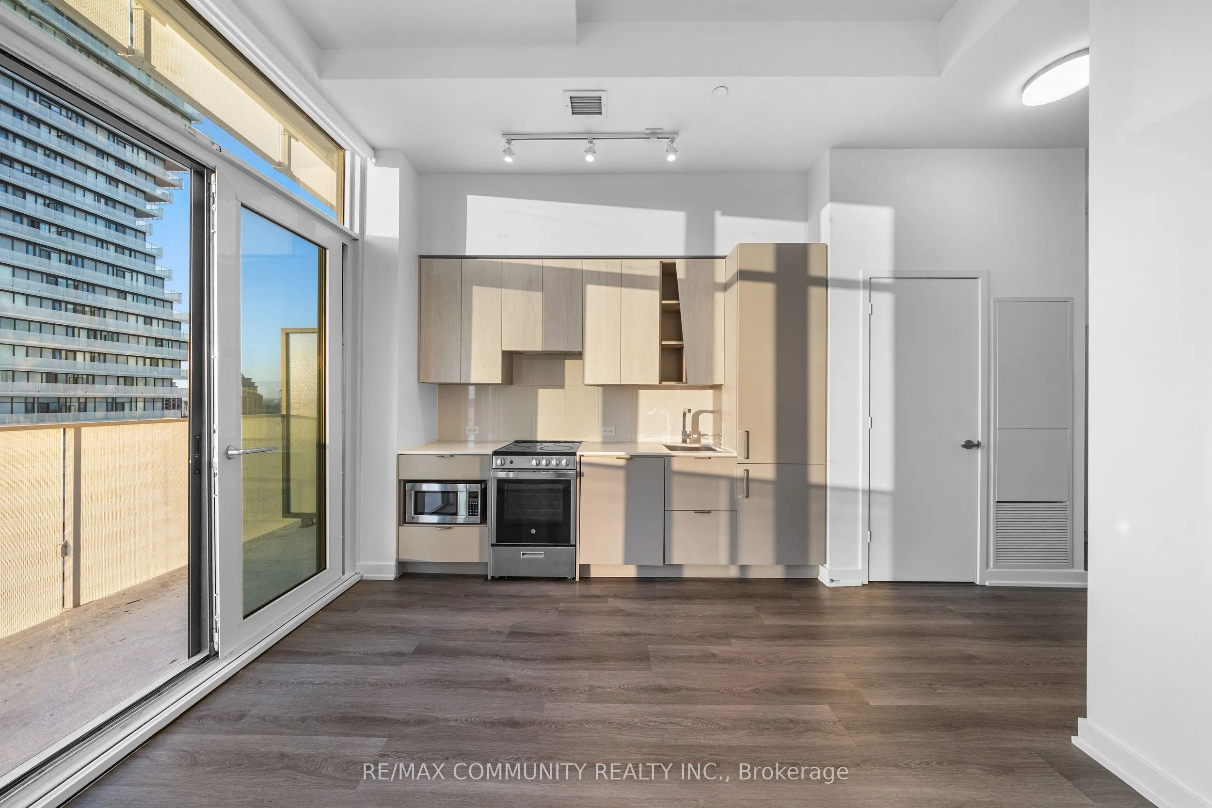 3883 Quartz Road, #2510
