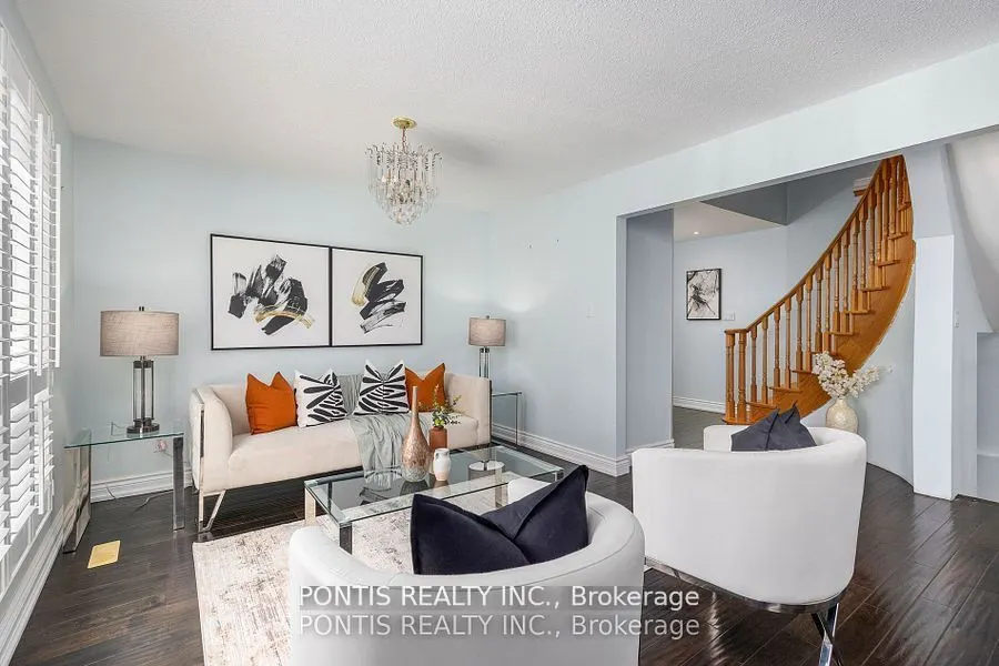 438 ABERFOYLE Court