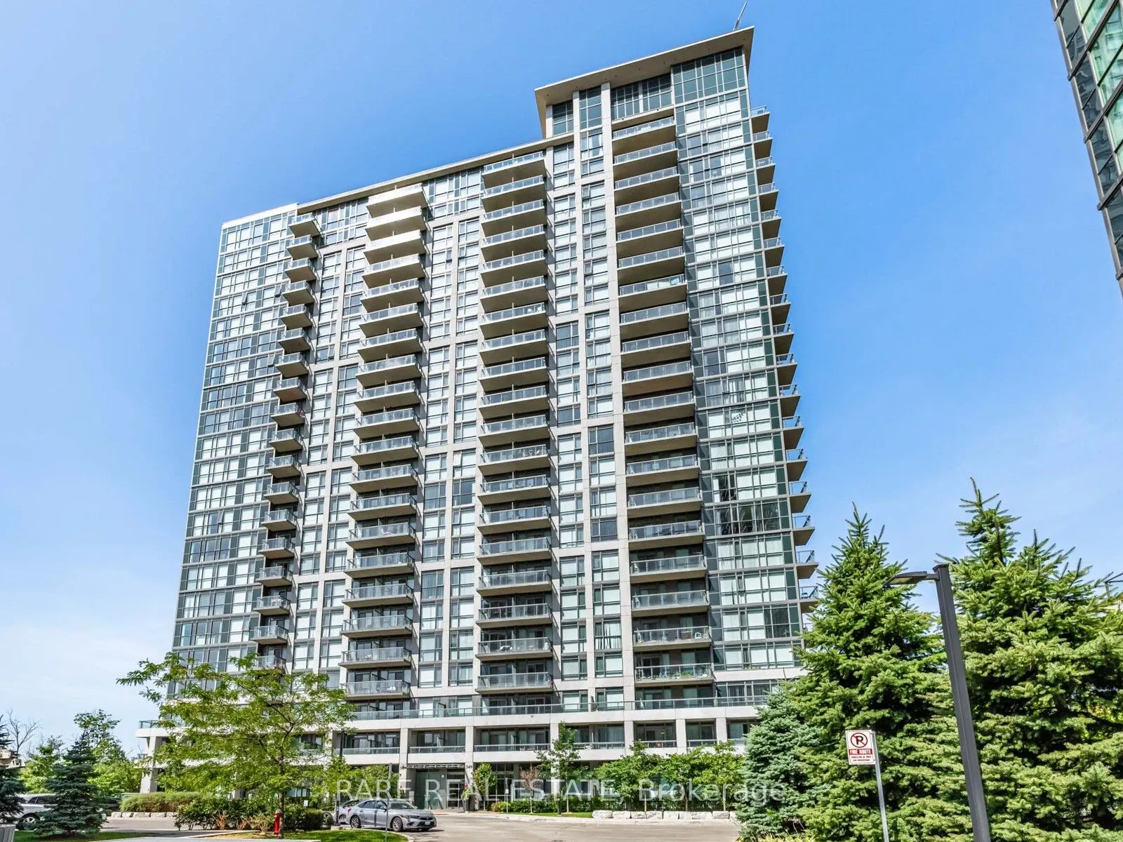 349 Rathburn Road W, #817