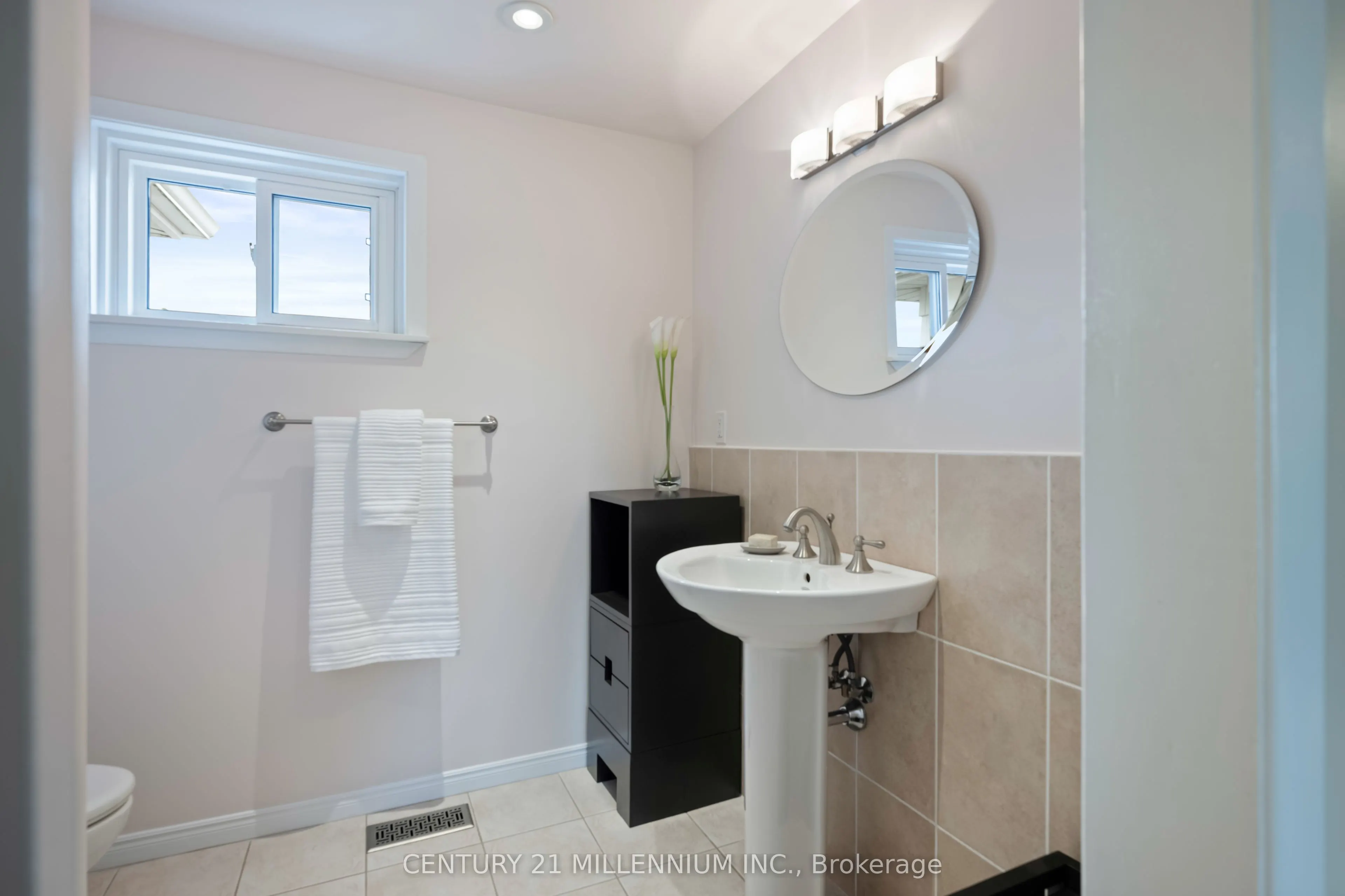 43 Erindale Crescent