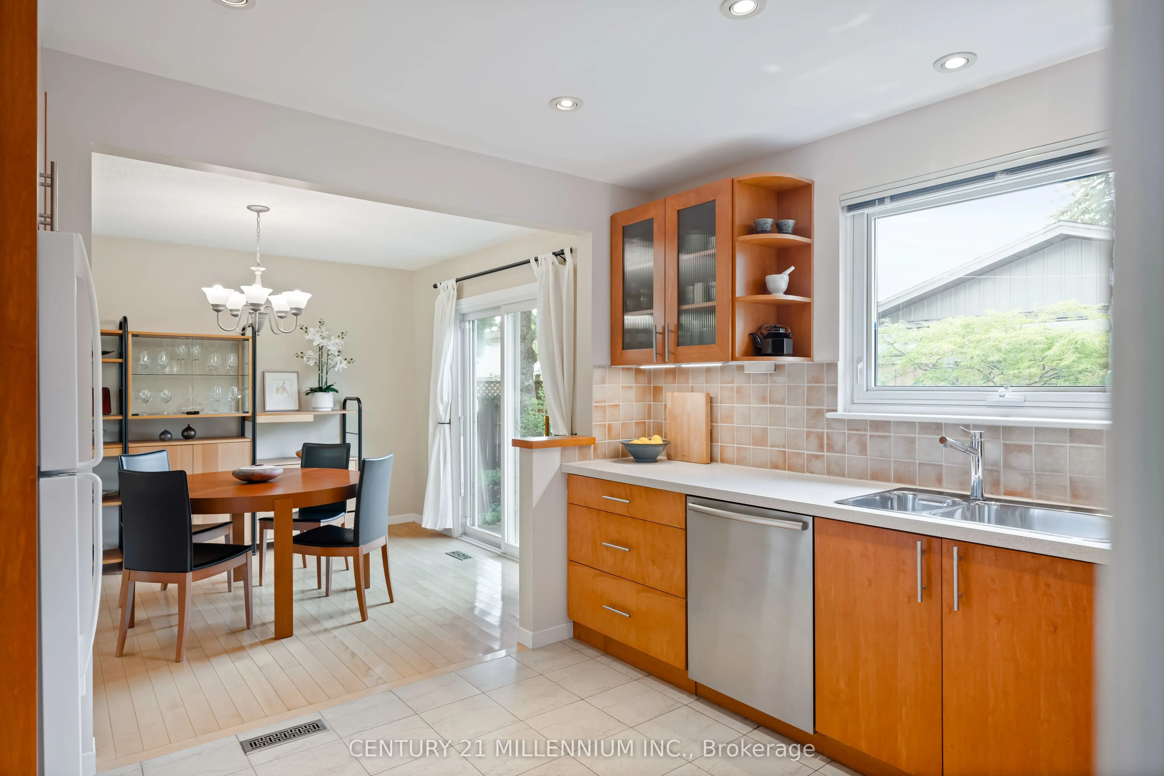 43 Erindale Crescent