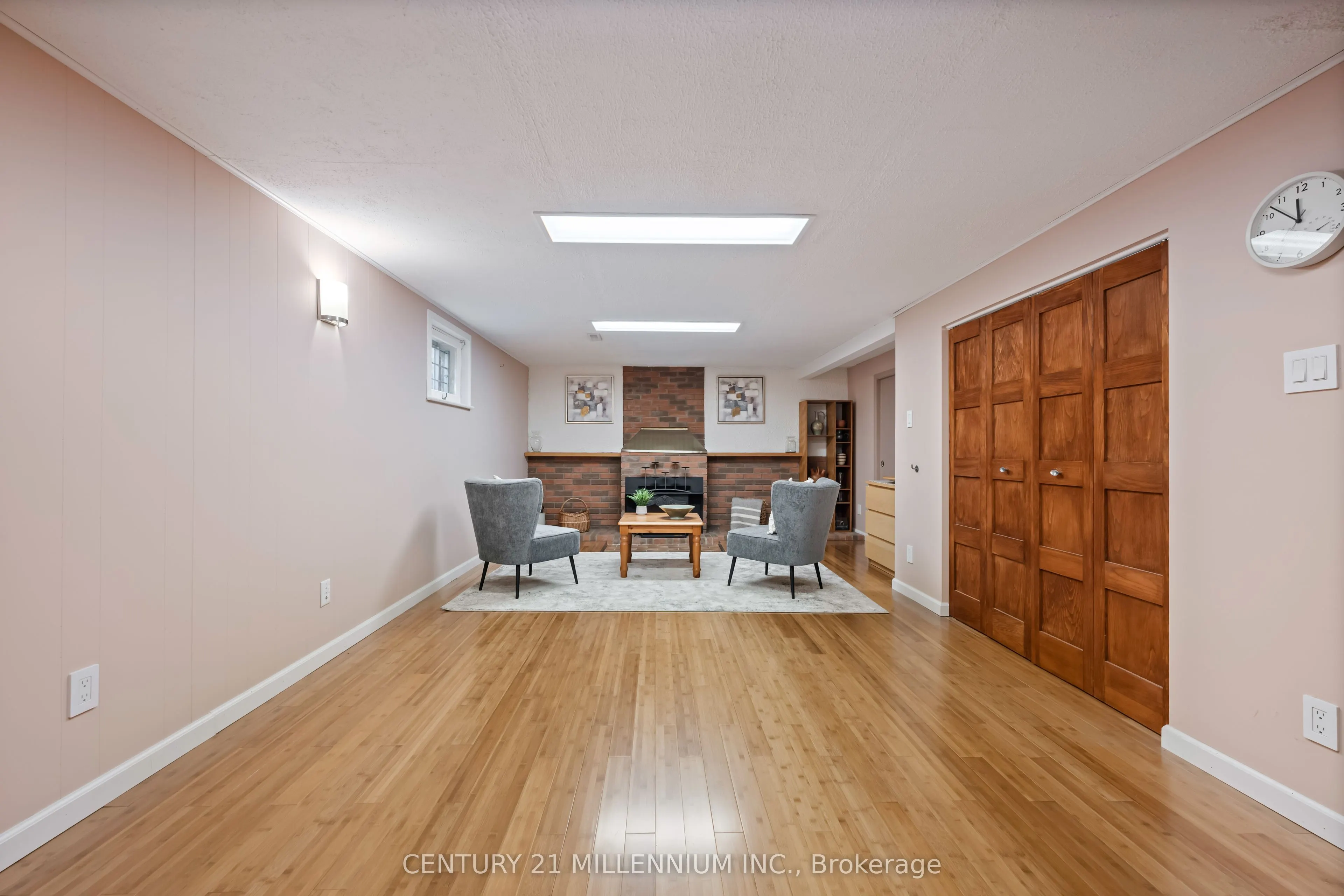 43 Erindale Crescent