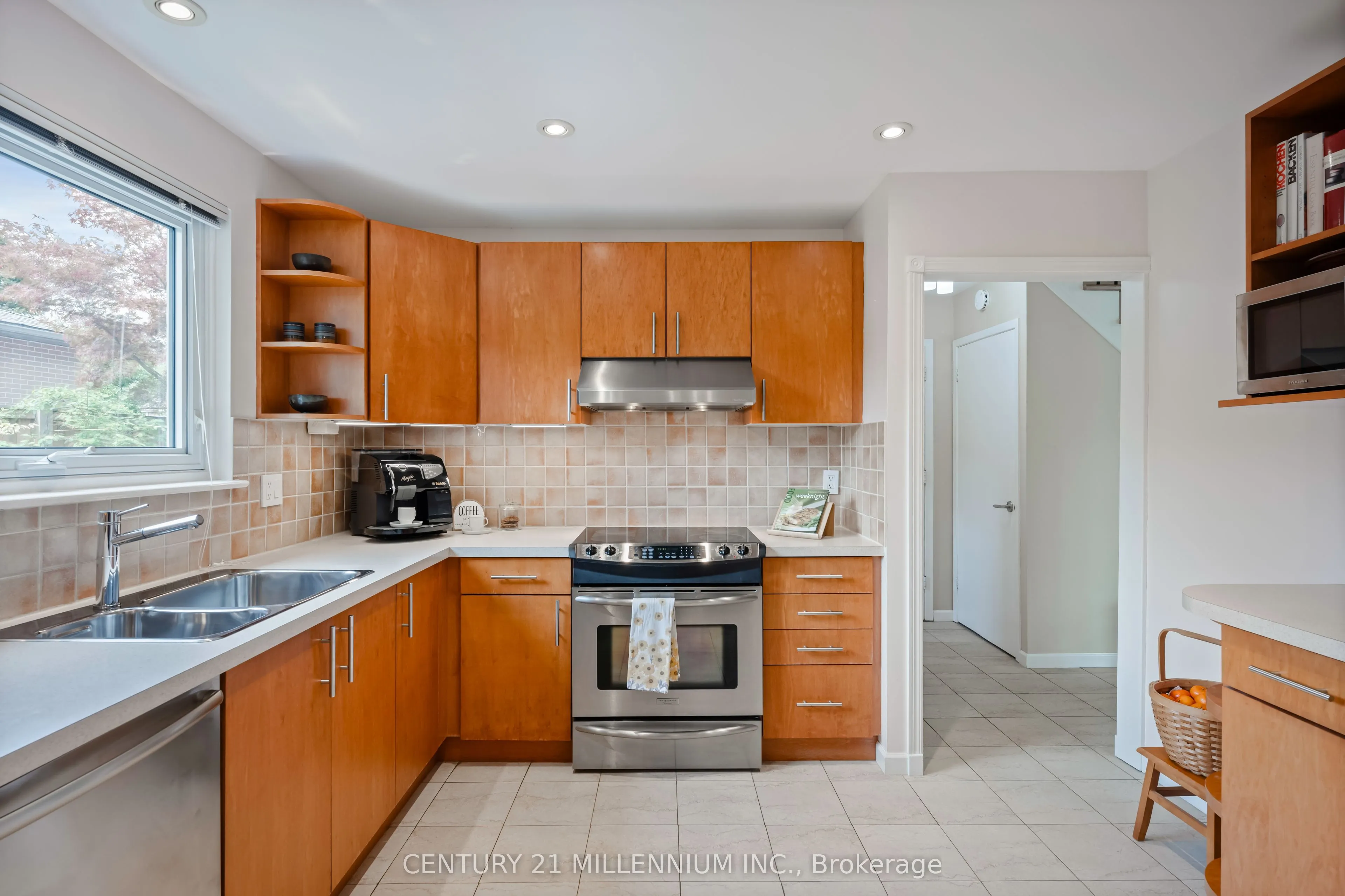 43 Erindale Crescent