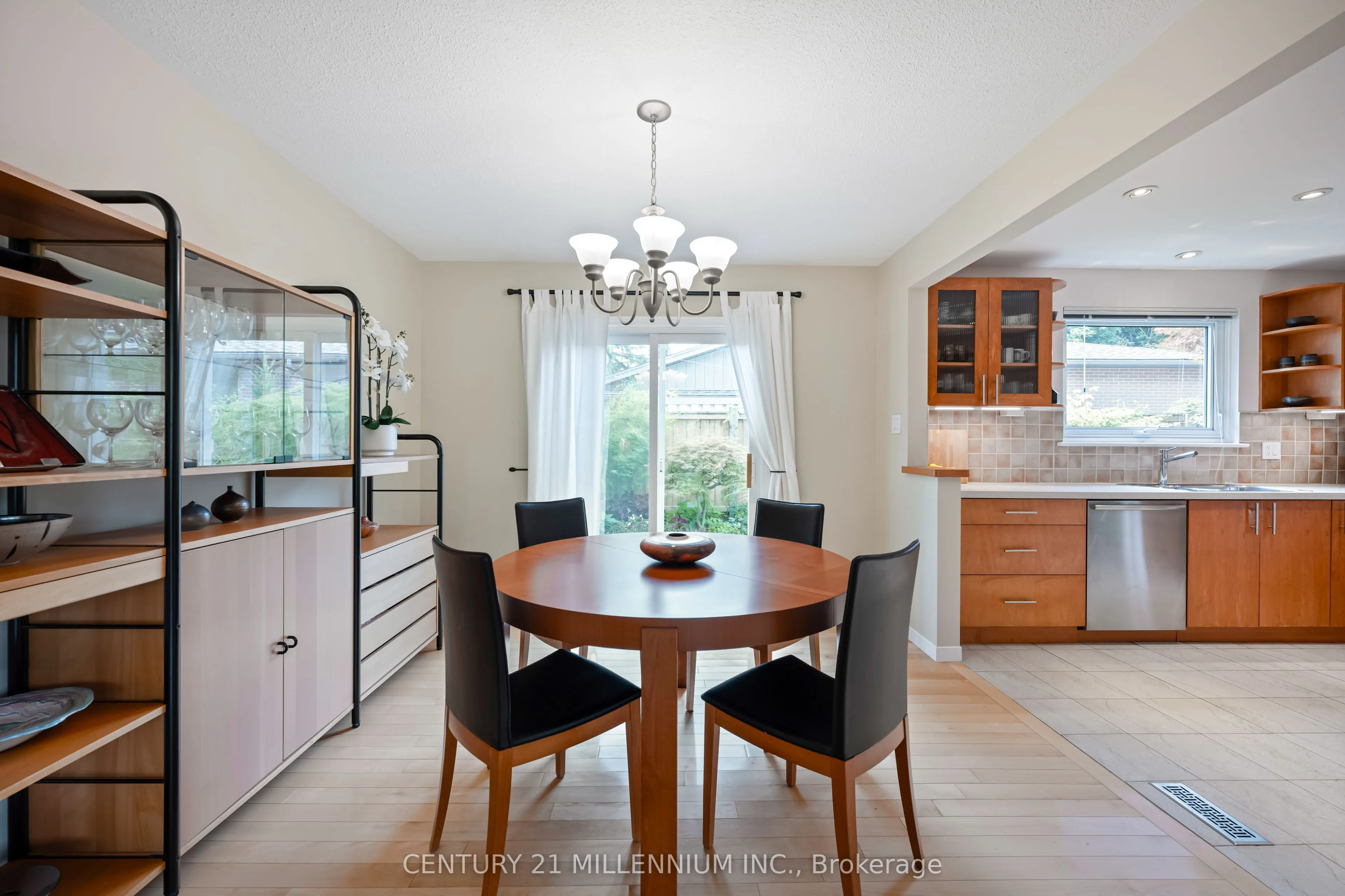 43 Erindale Crescent