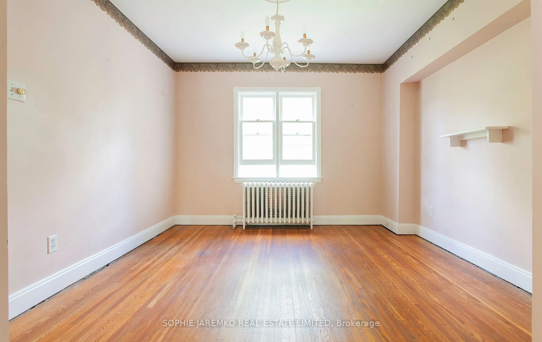 24 Sunnylea Avenue W