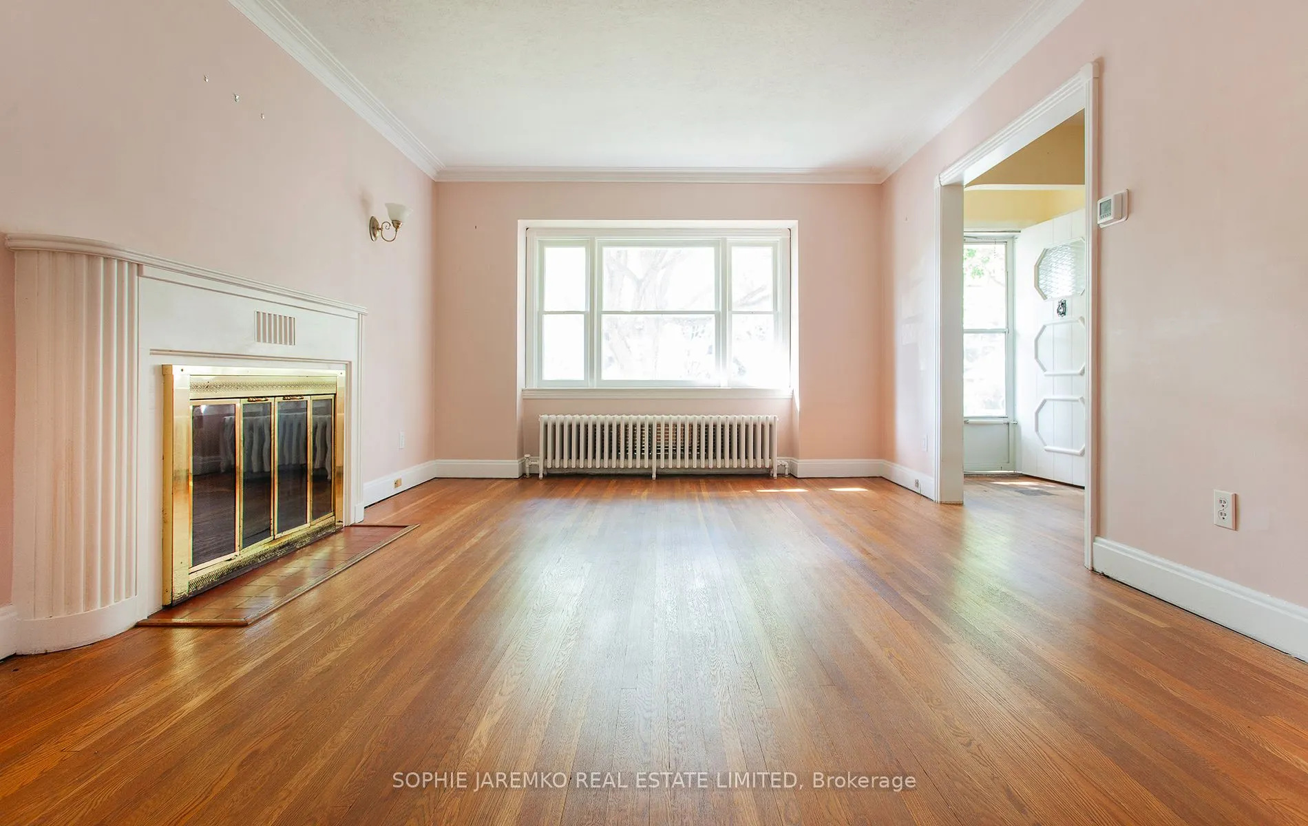 24 Sunnylea Avenue W