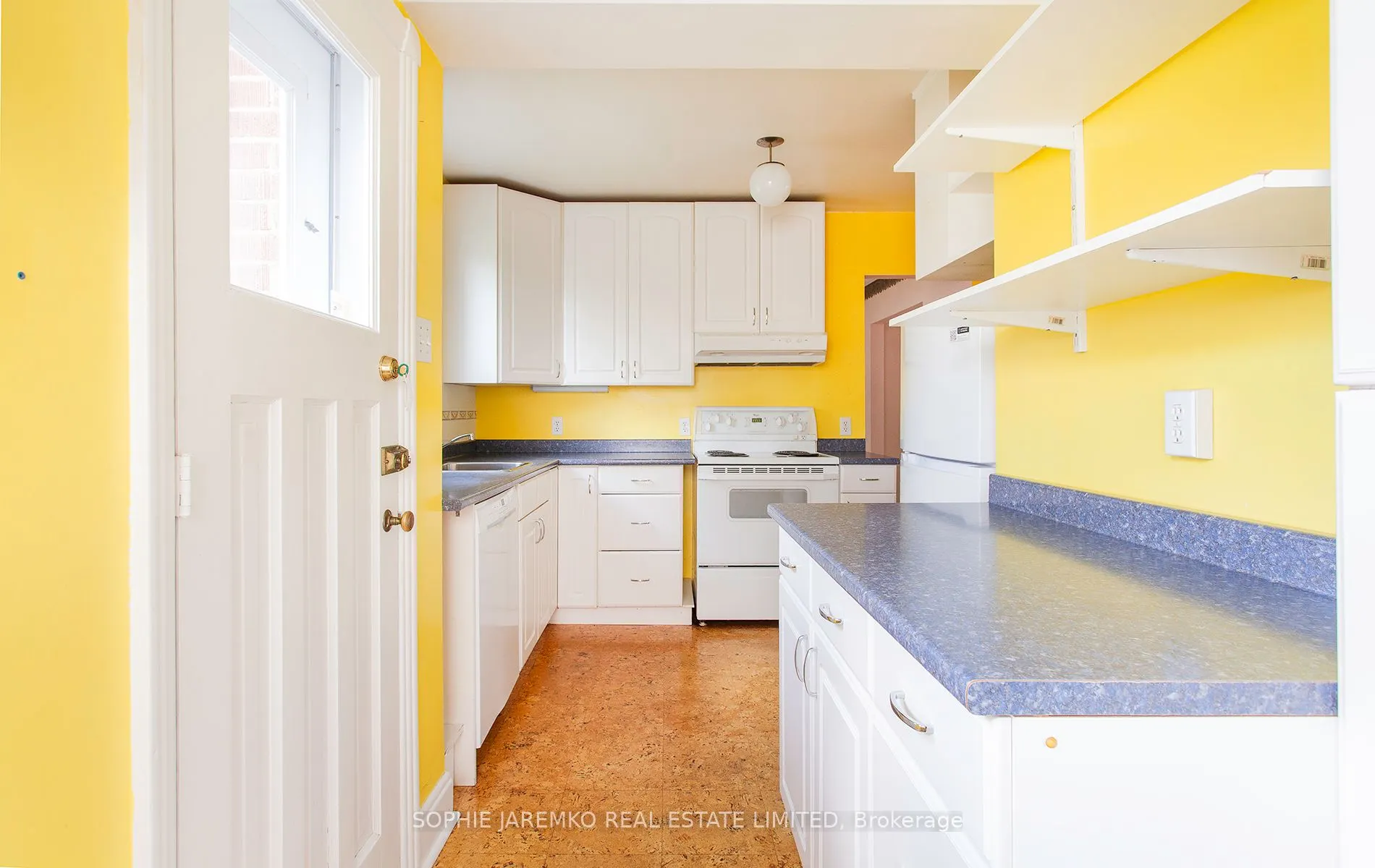 24 Sunnylea Avenue W