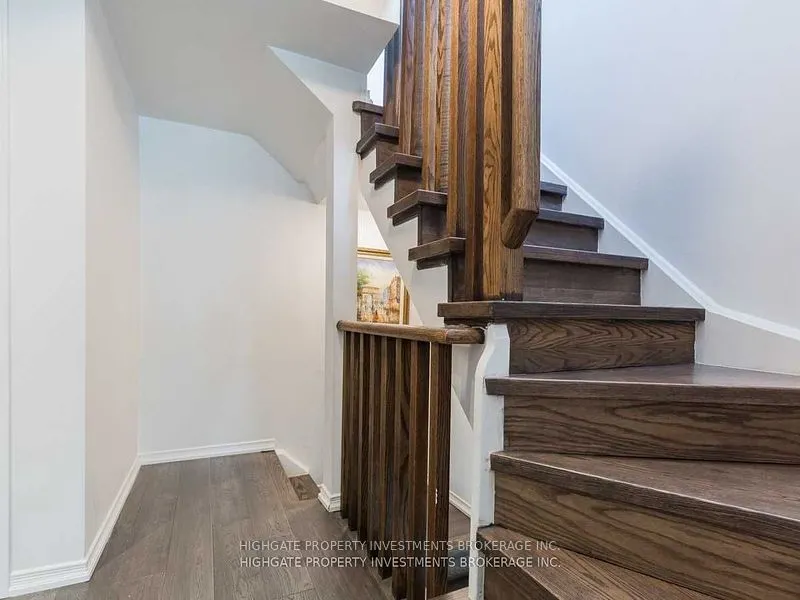 7 Applewood Lane, #224