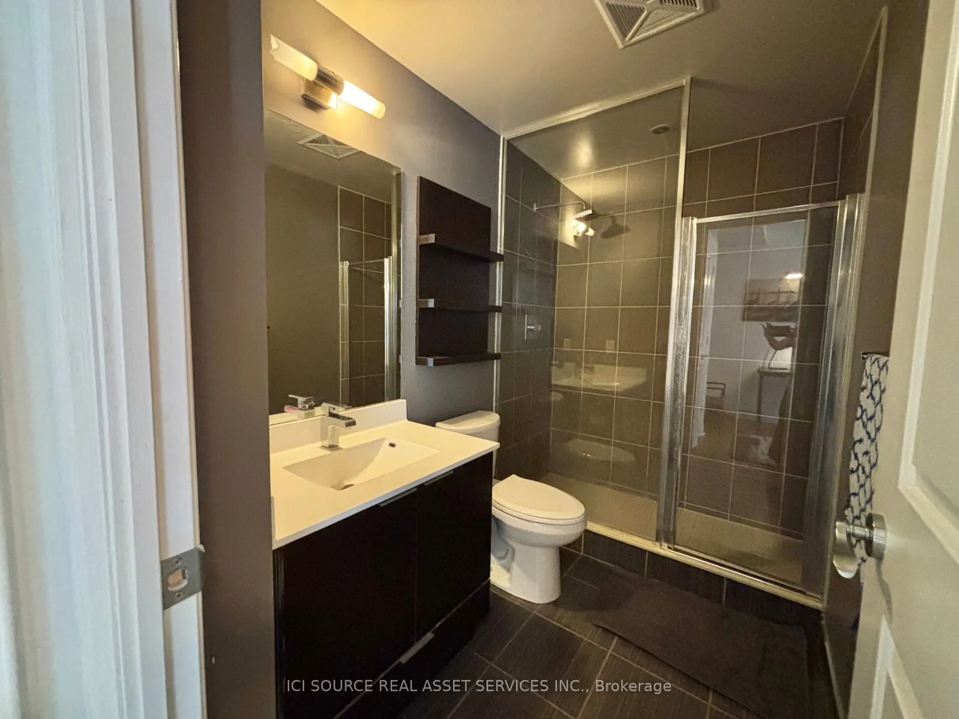 16 Brookers Lane, #3008