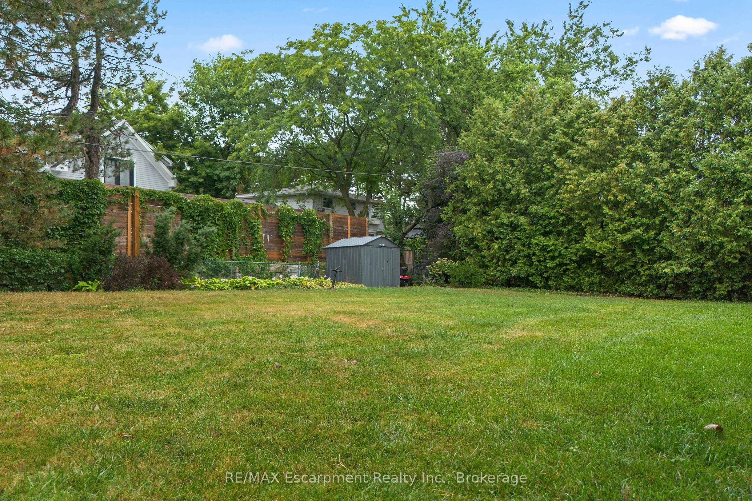 2073 Deramore Drive