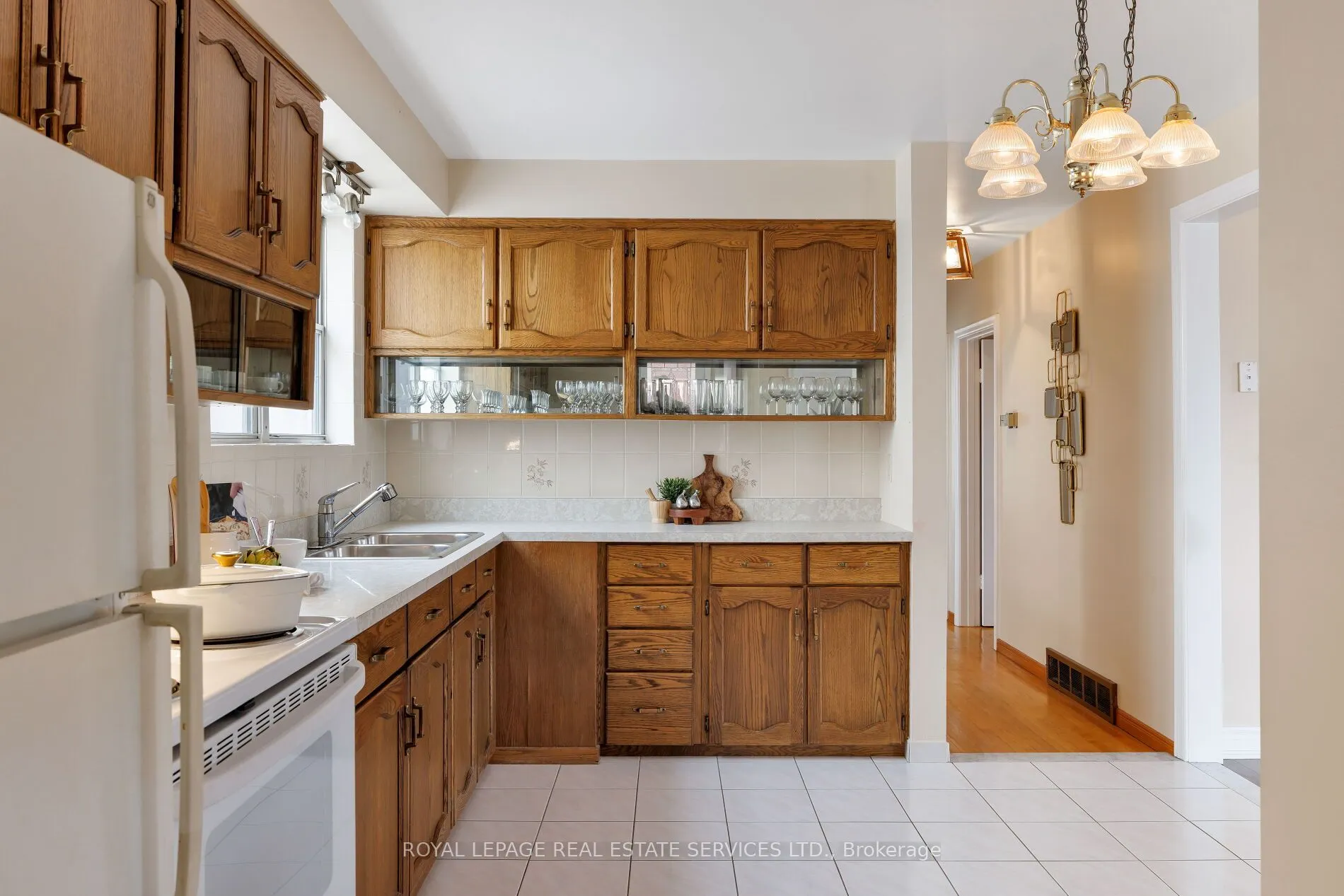 339 Woodale Avenue