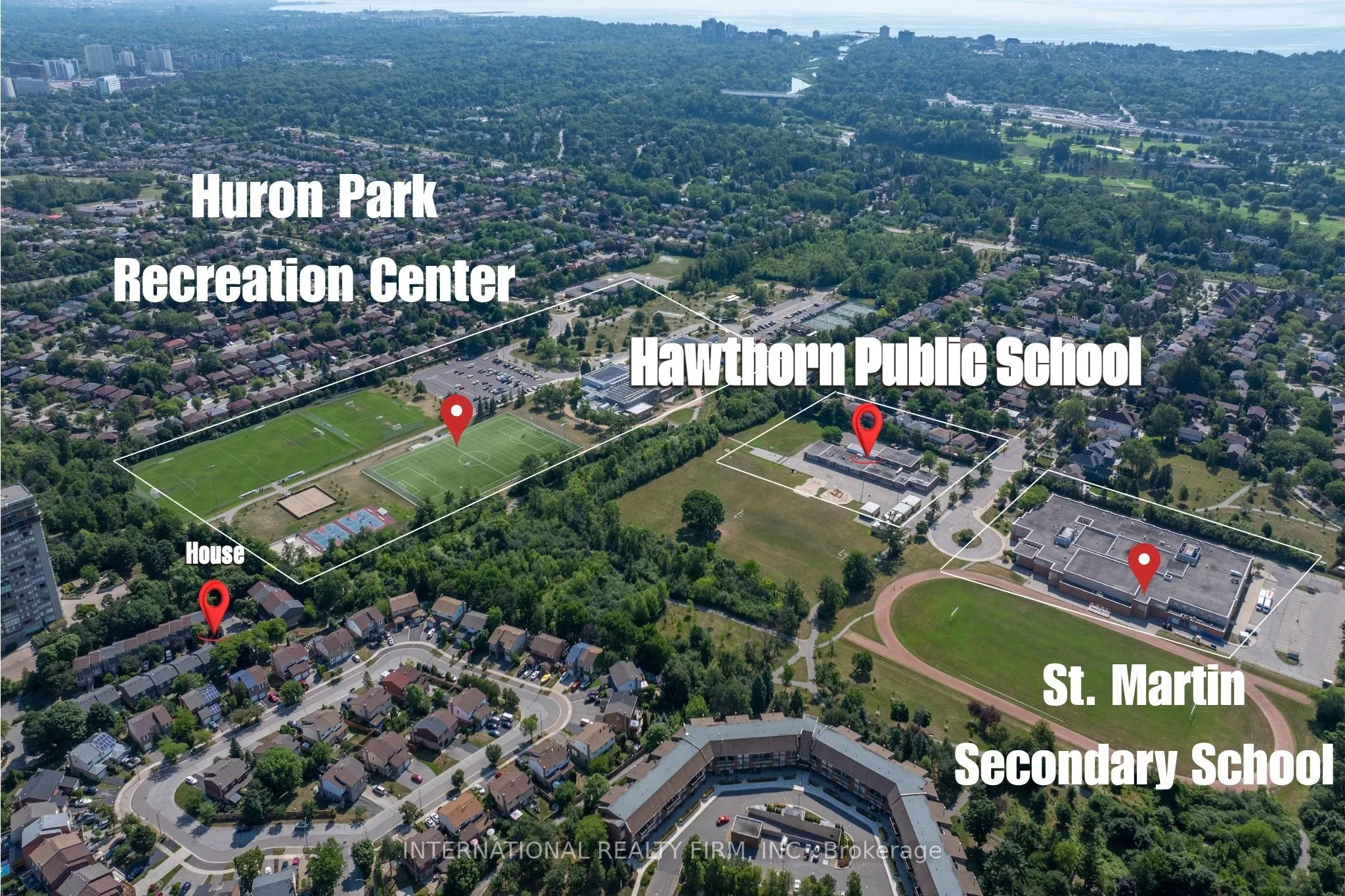 900 Dundas St Street W, #14