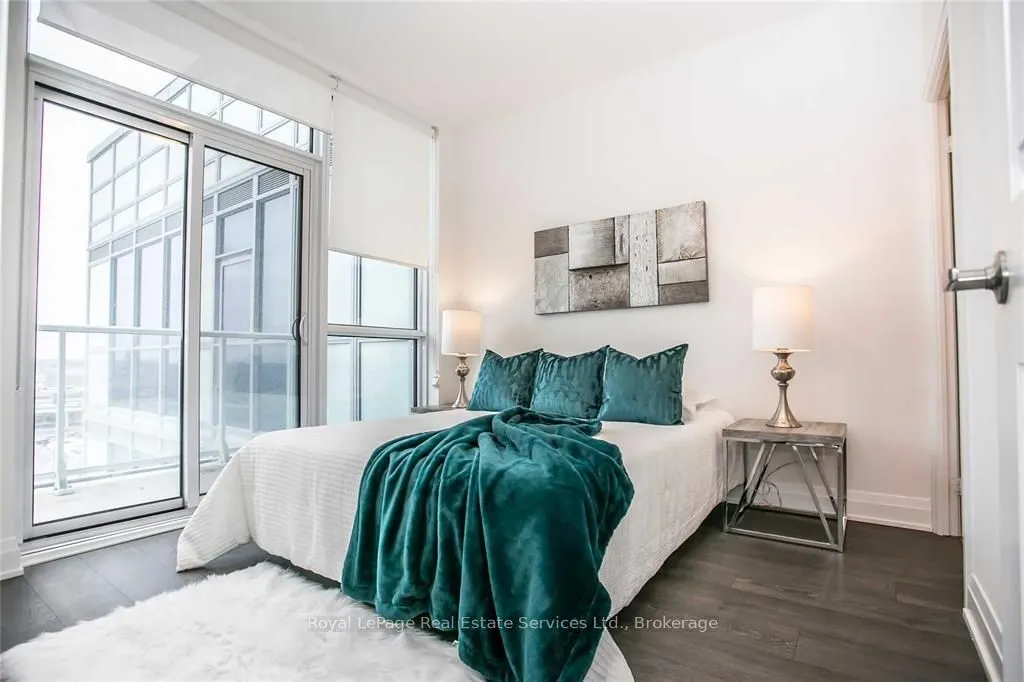 55 Speers Road, #510