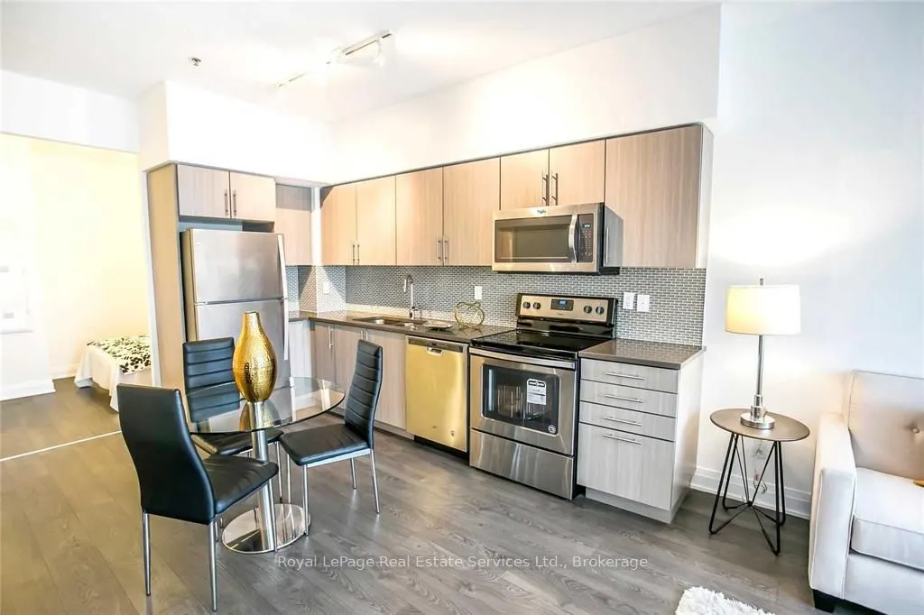 55 Speers Road, #510