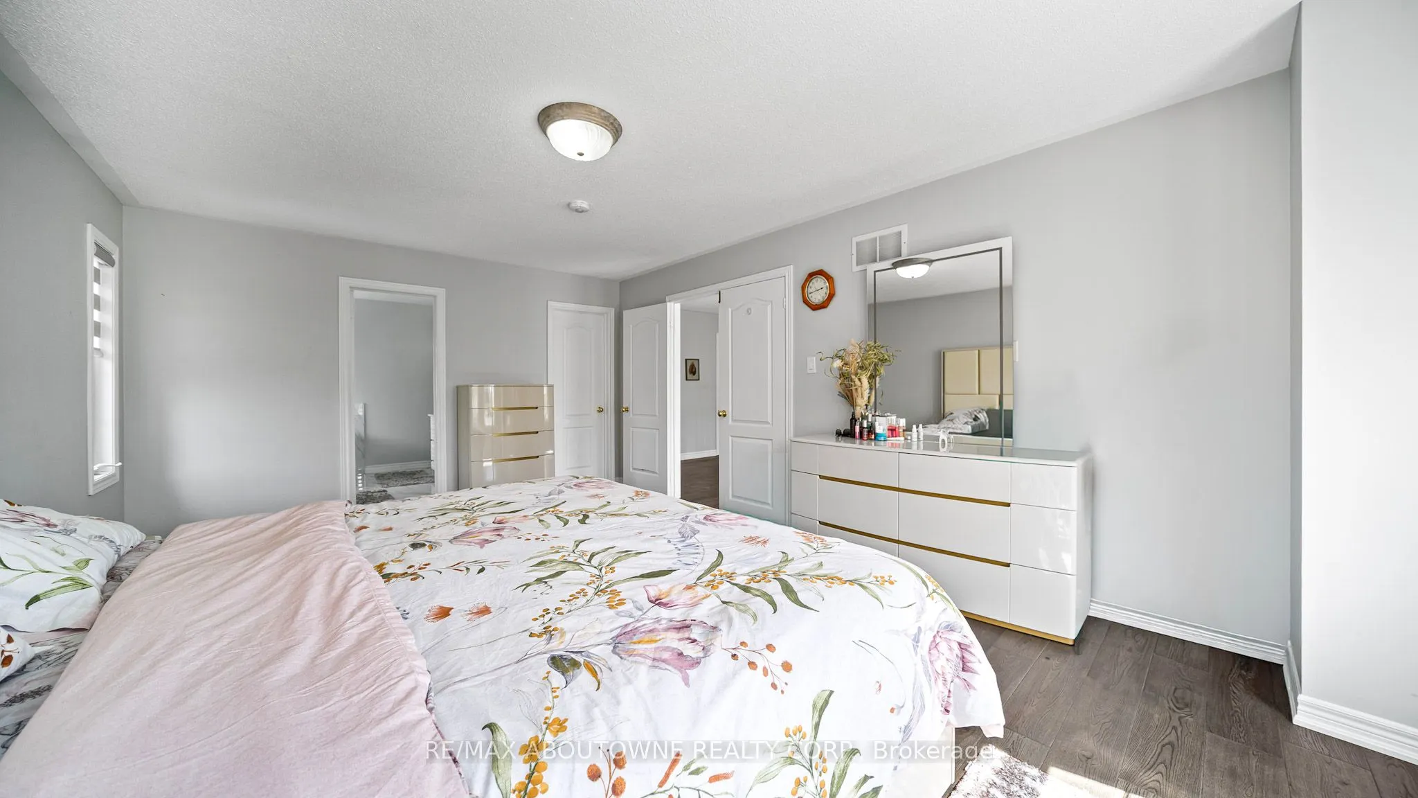 2437 West Ham Road, #Upper