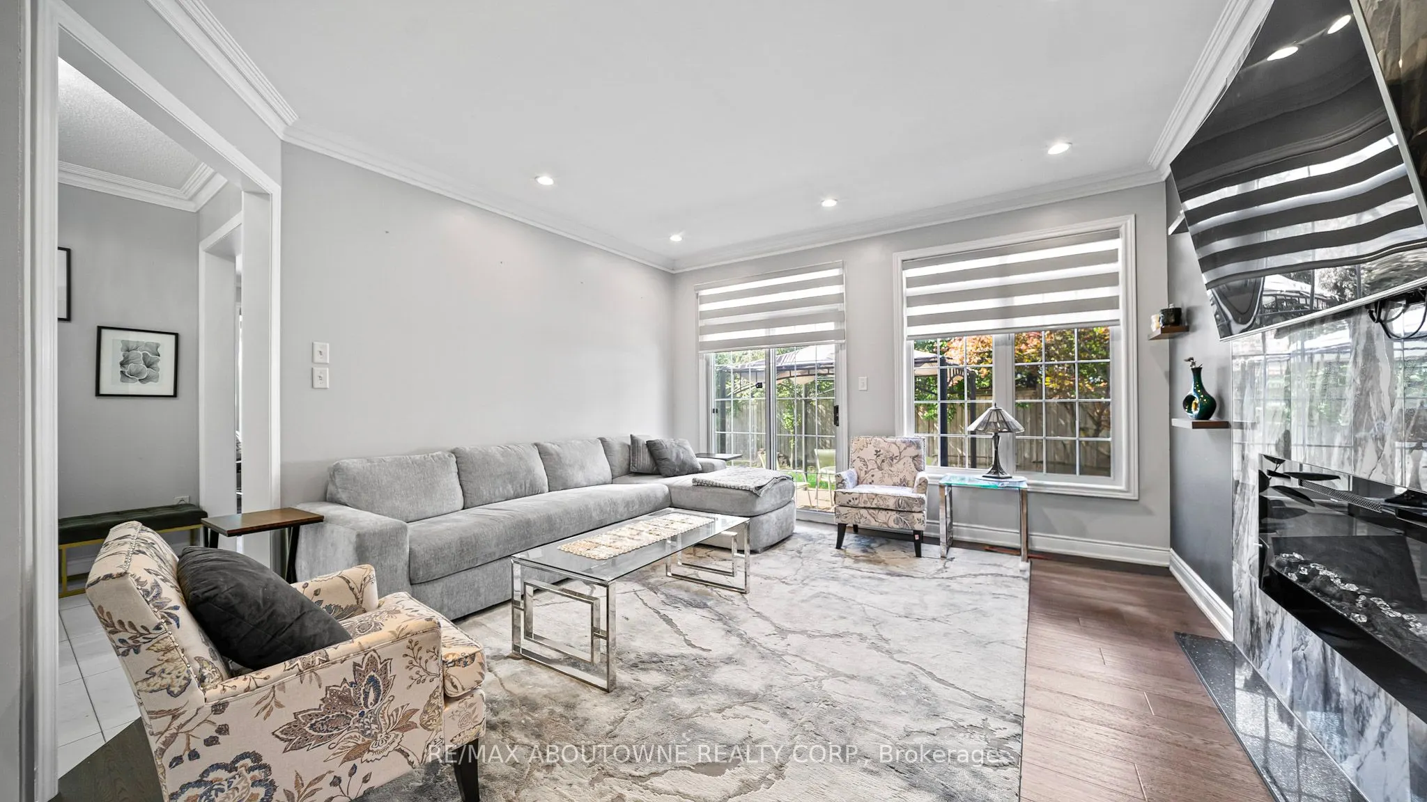 2437 West Ham Road, #Upper
