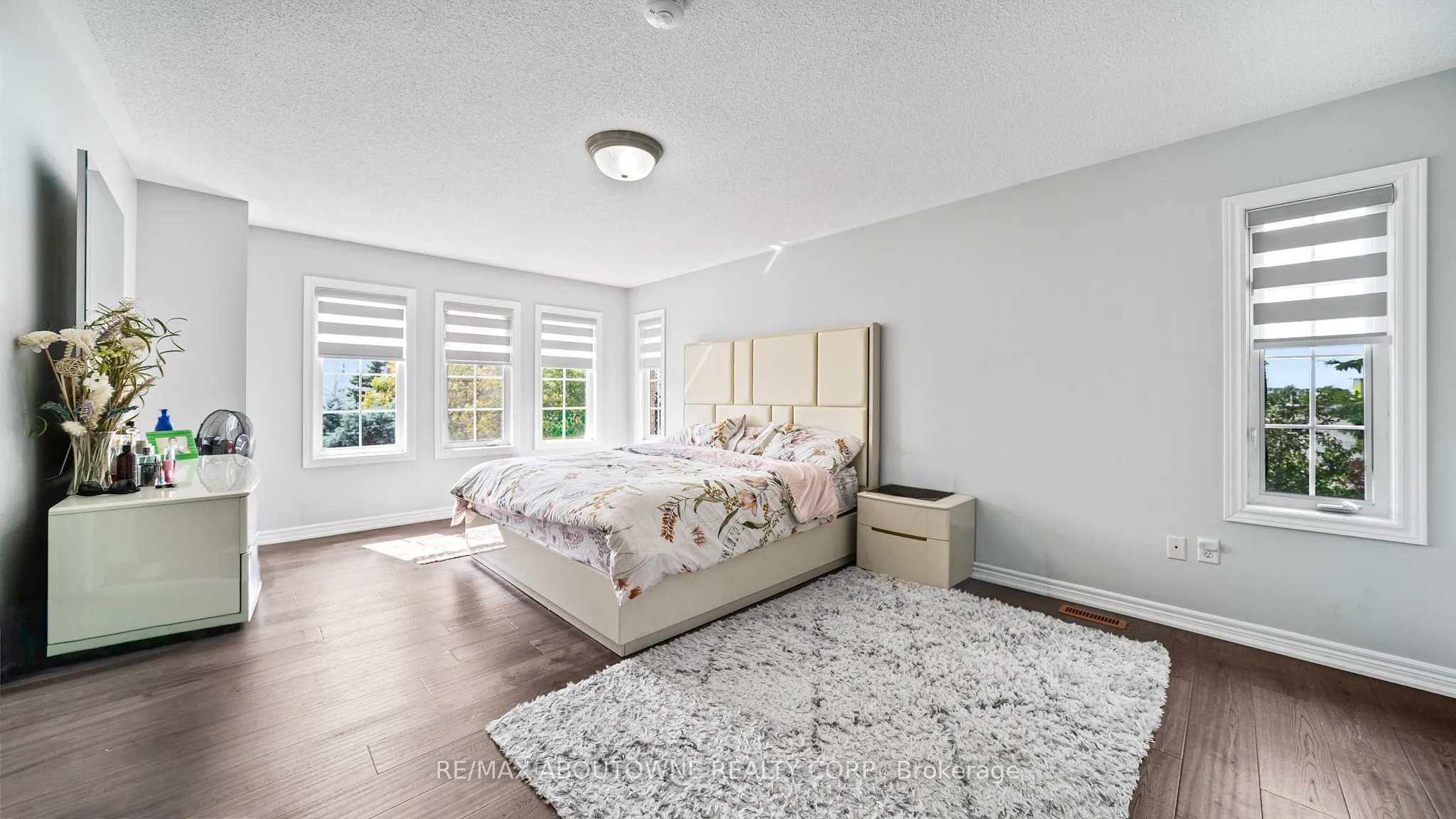 2437 West Ham Road, #Upper