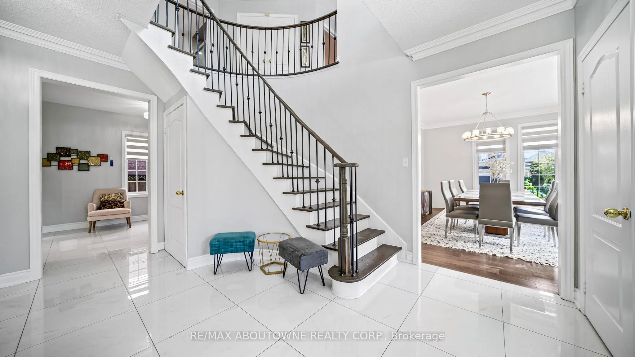 2437 West Ham Road, #Upper