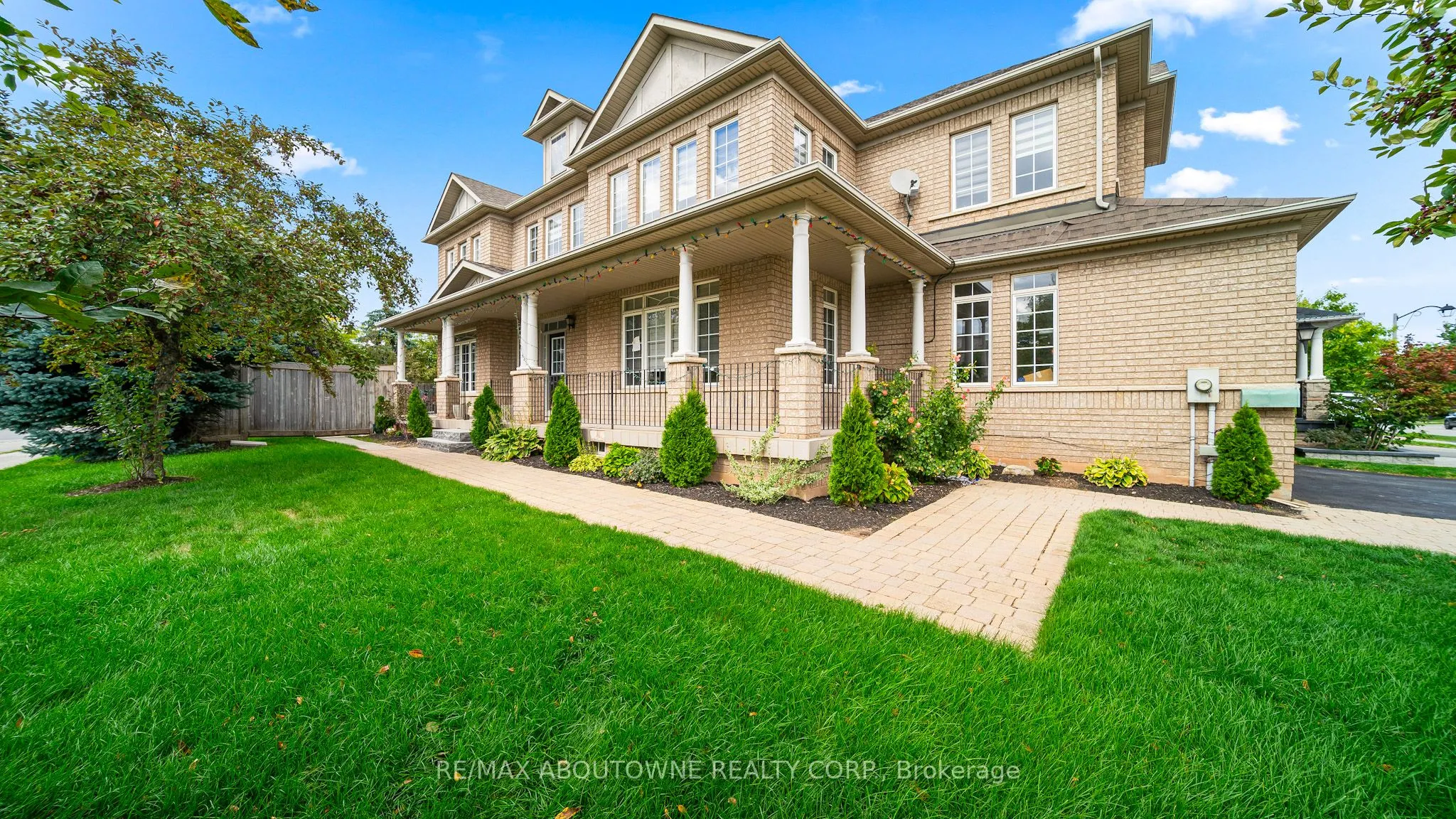 2437 West Ham Road, #Upper
