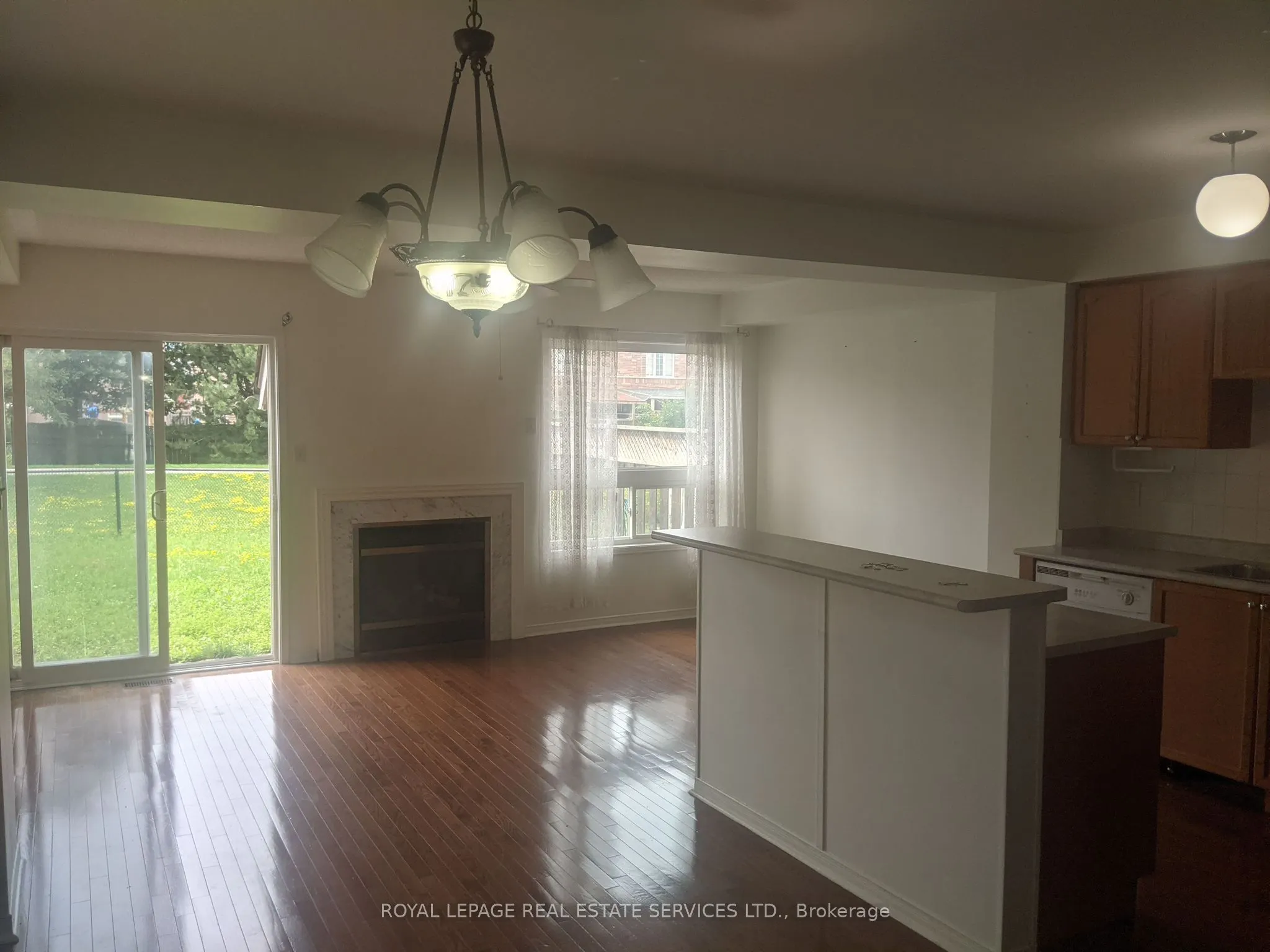 100 Sand Cherry Crescent